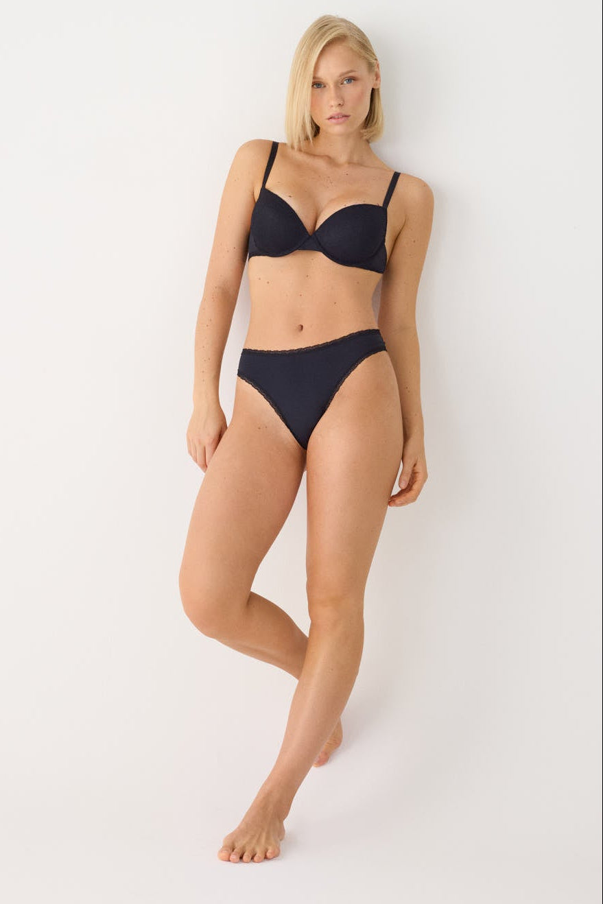 Ensemble noir texturé soutien-gorge push-up et string