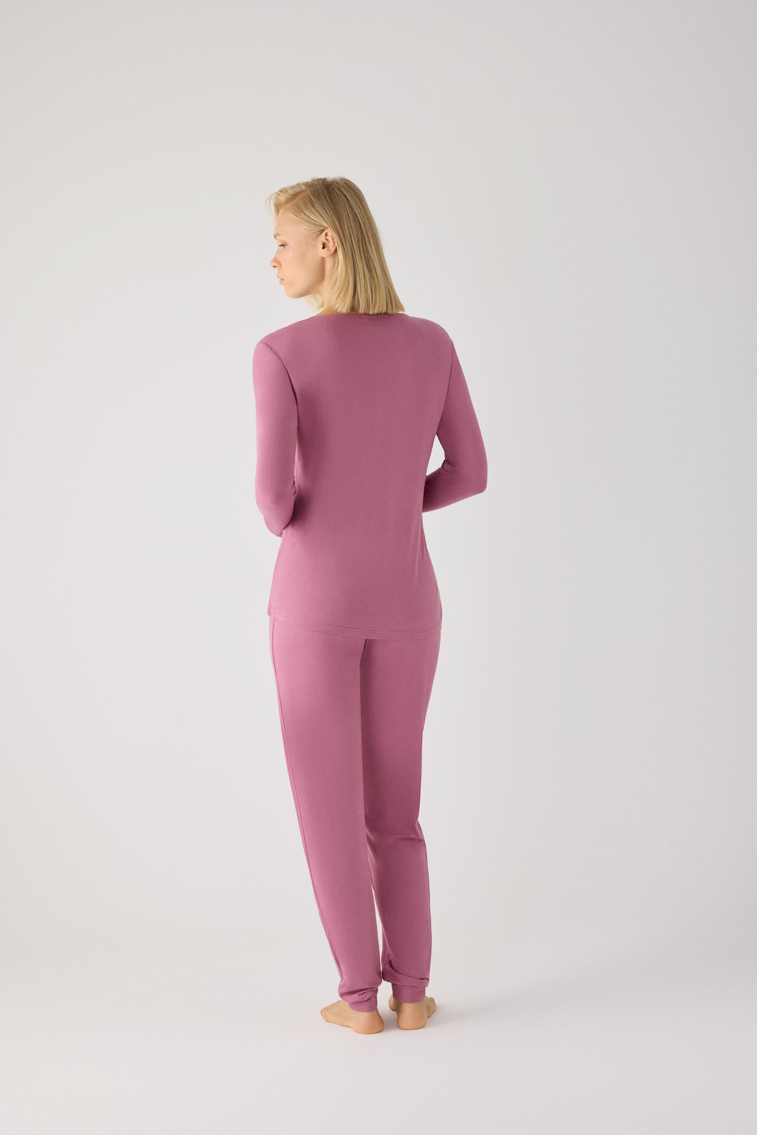 Pyjama long femme léger et doux avec pantalon jogger rose