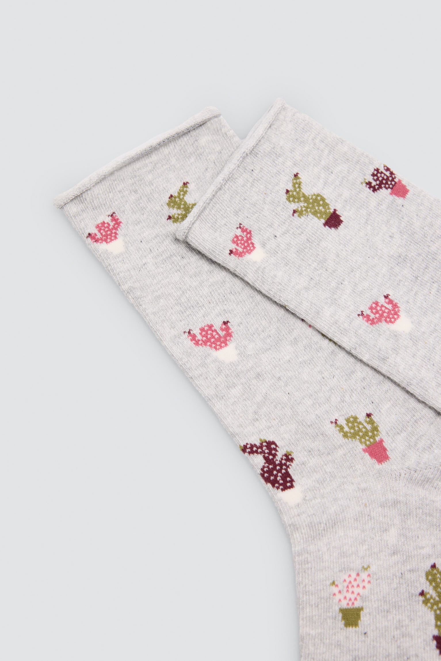 12112-pack-de-4-calcetines-mujer-sin-puno-con-estampado-floral