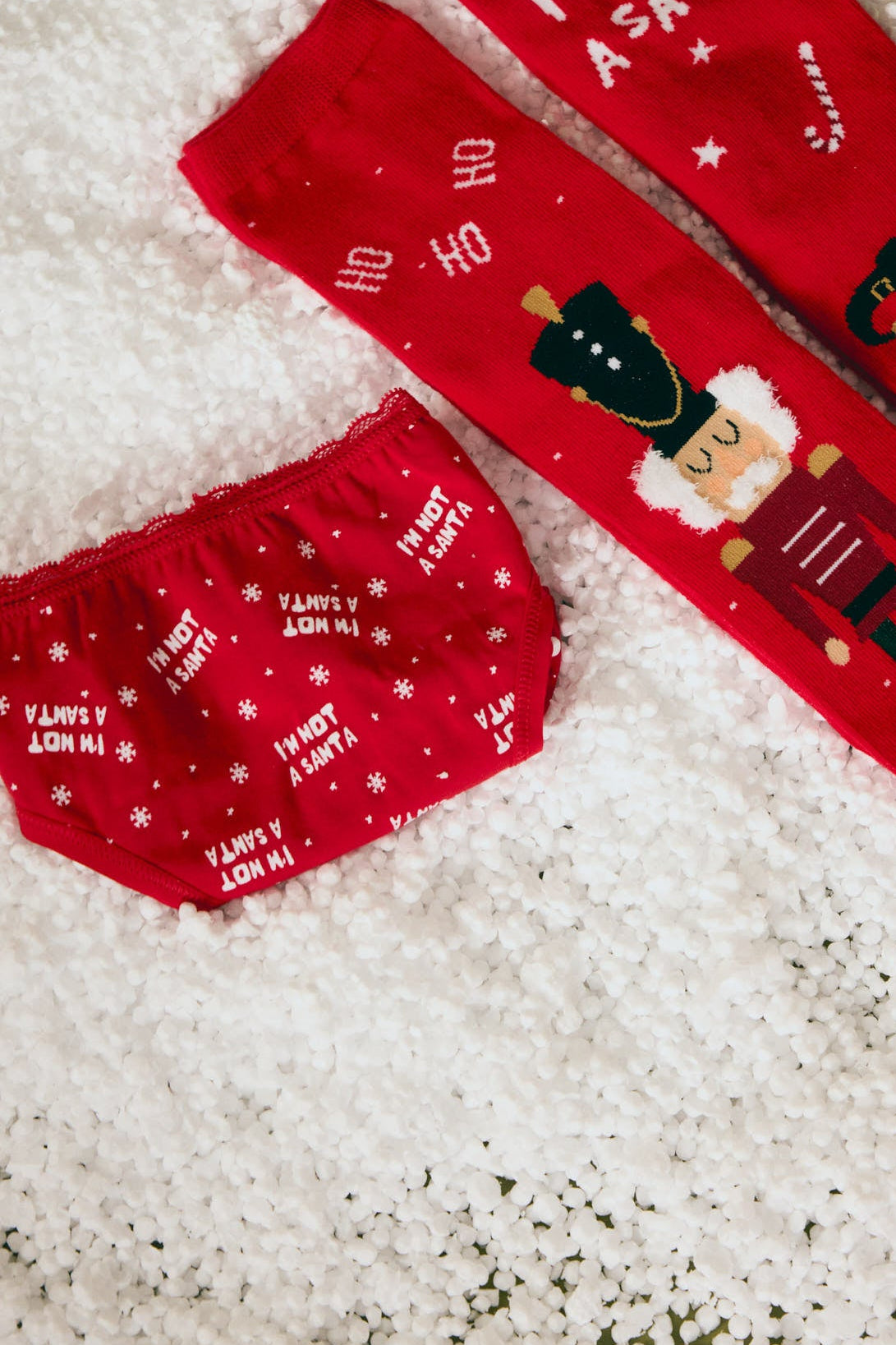 12974-19490-bodegon-braga-midi-mujer-calcetines-estampado-navideno-ysabel-mora