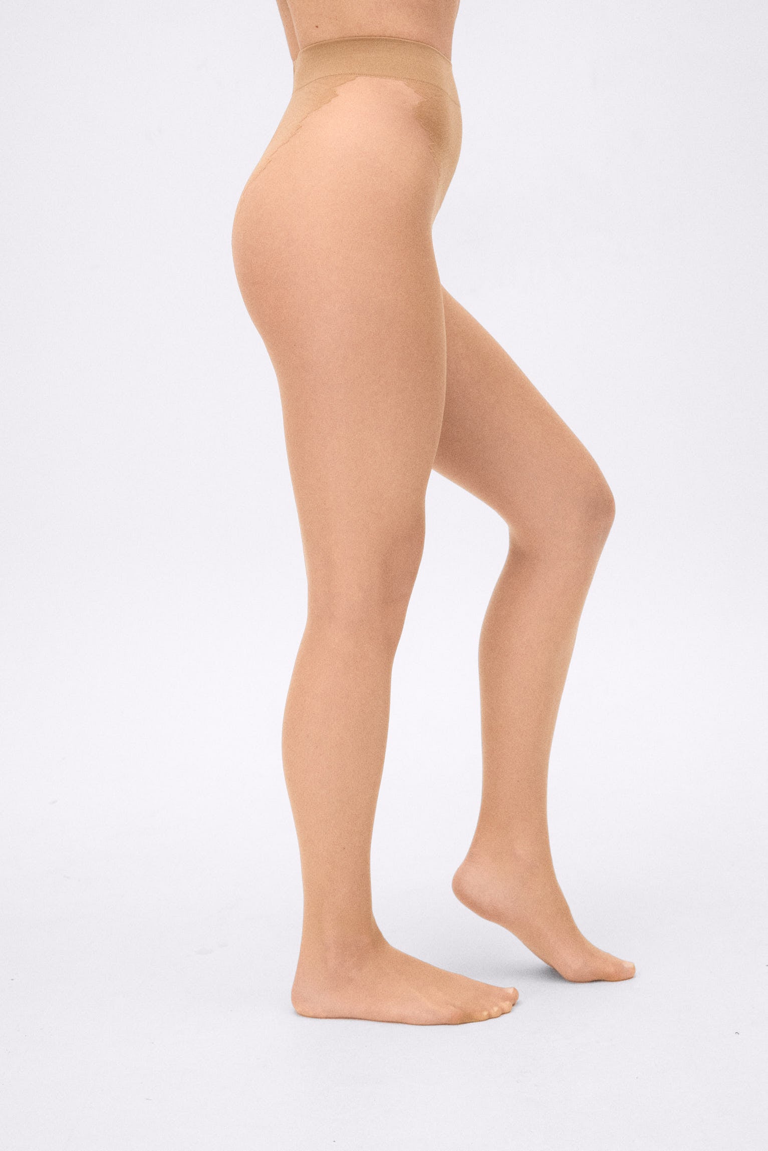 Panty irrompible 10 denier natural