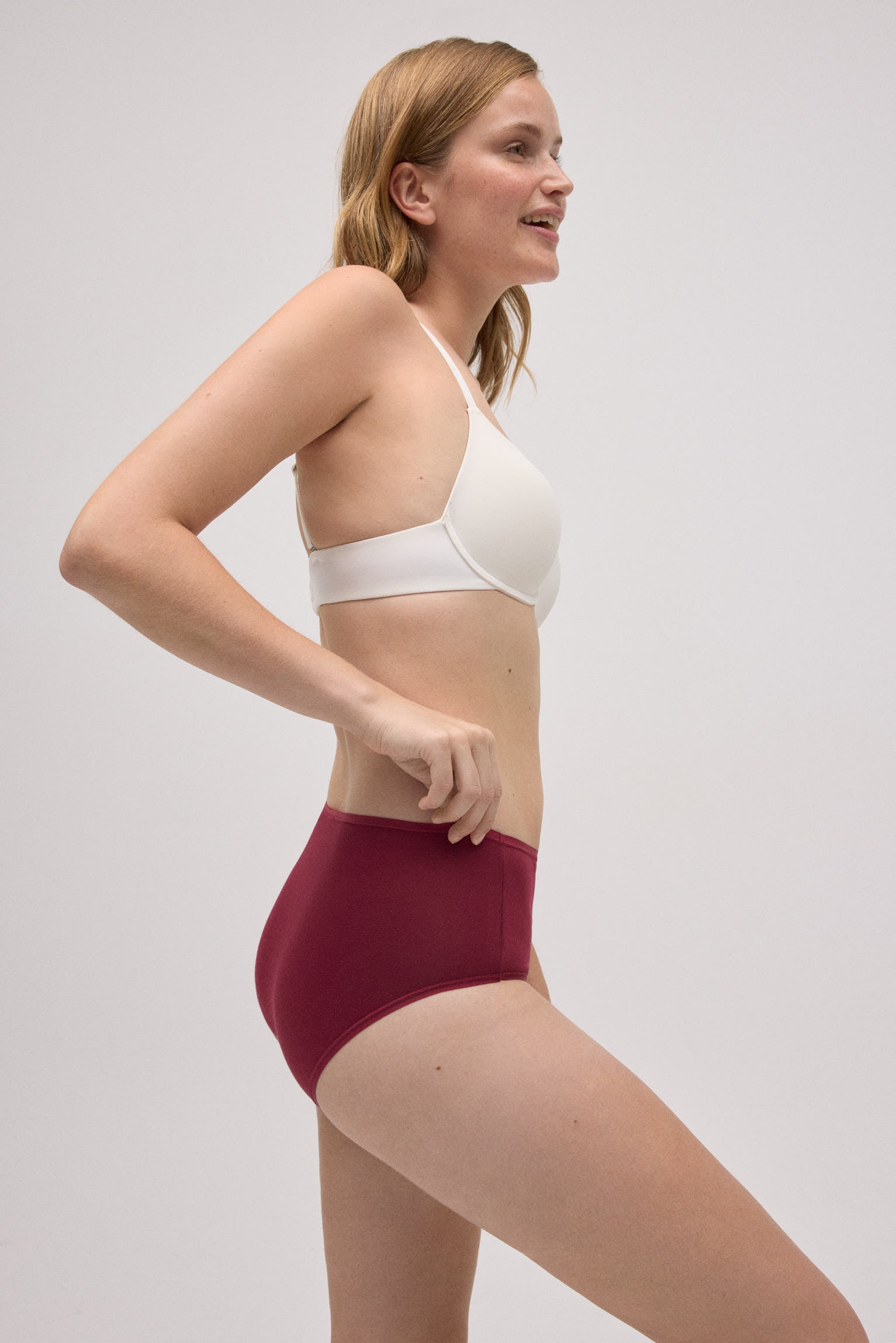 Lot de 4 culottes taille haute basiques en coton