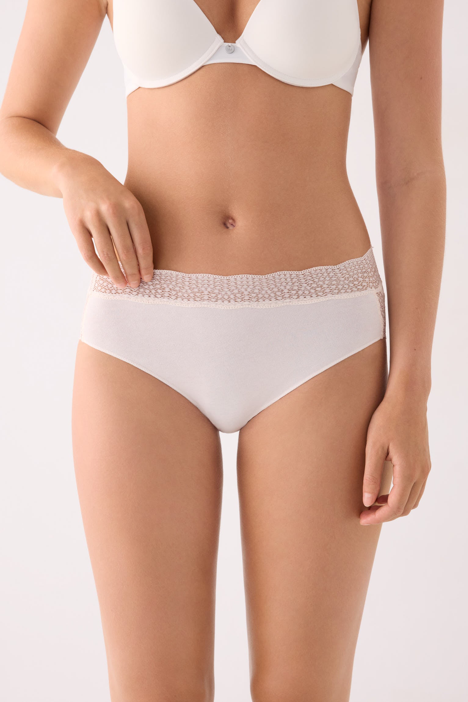 Culotte midi en coton à bordure dentelle ivoire