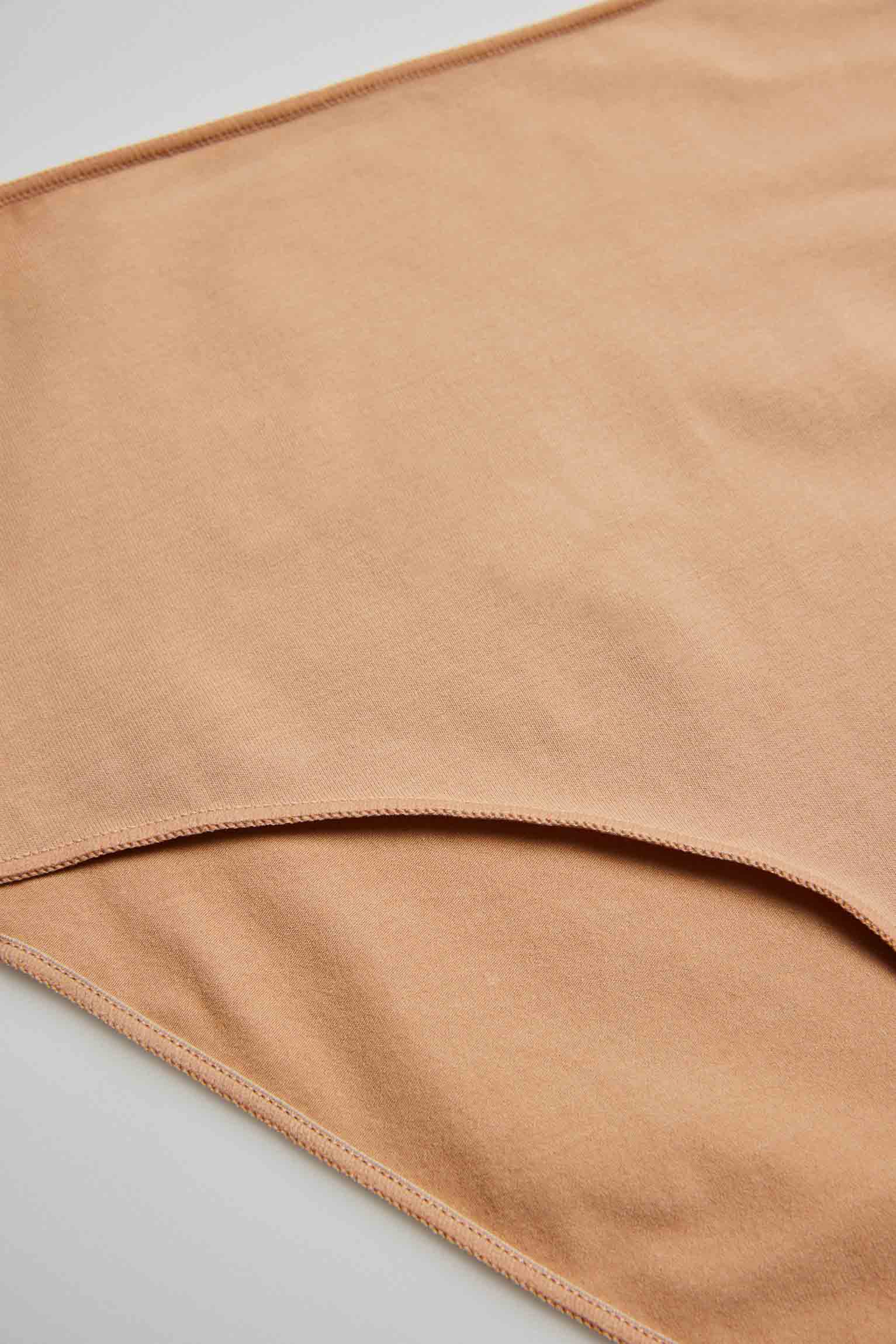 19642 1 braga alta detalle - Nude