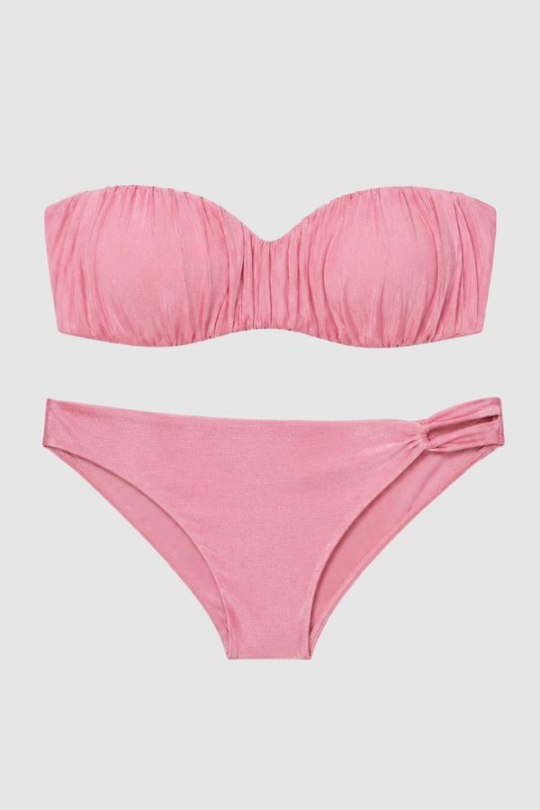 Bikini bandeau rose pailleté @maria.gomezg