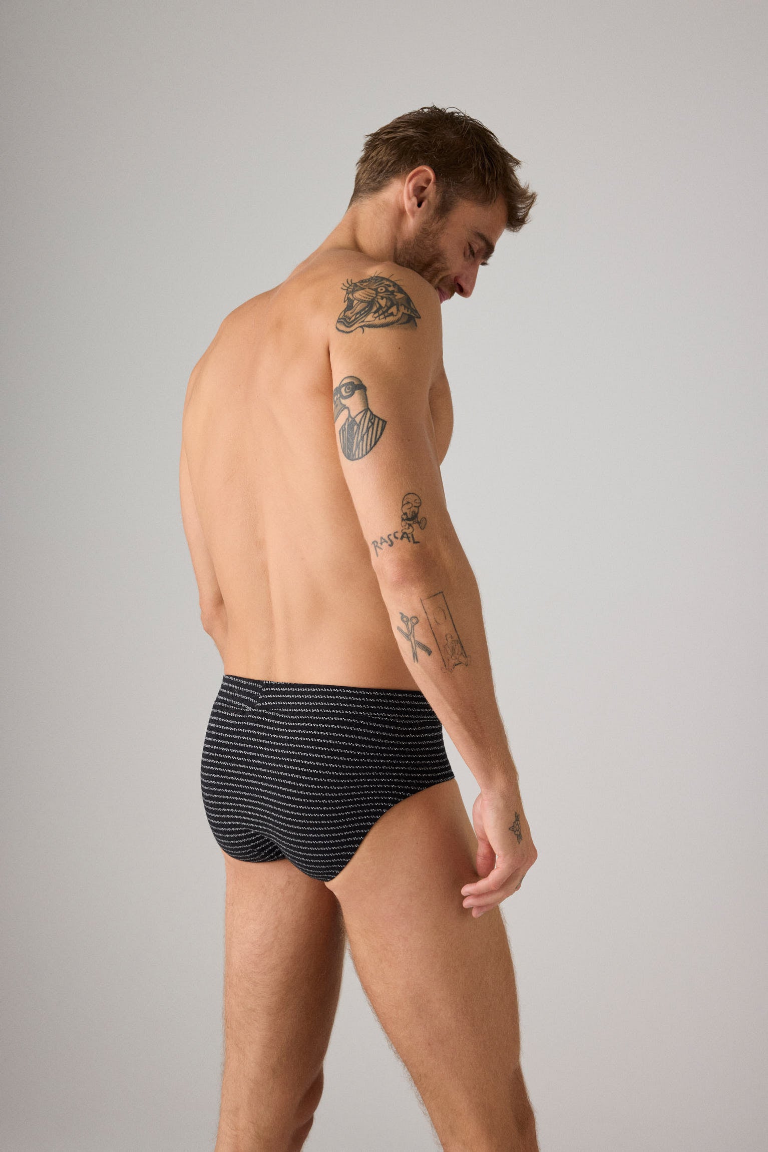 20374-6-slip-hombre-ysabel-mora- Negro