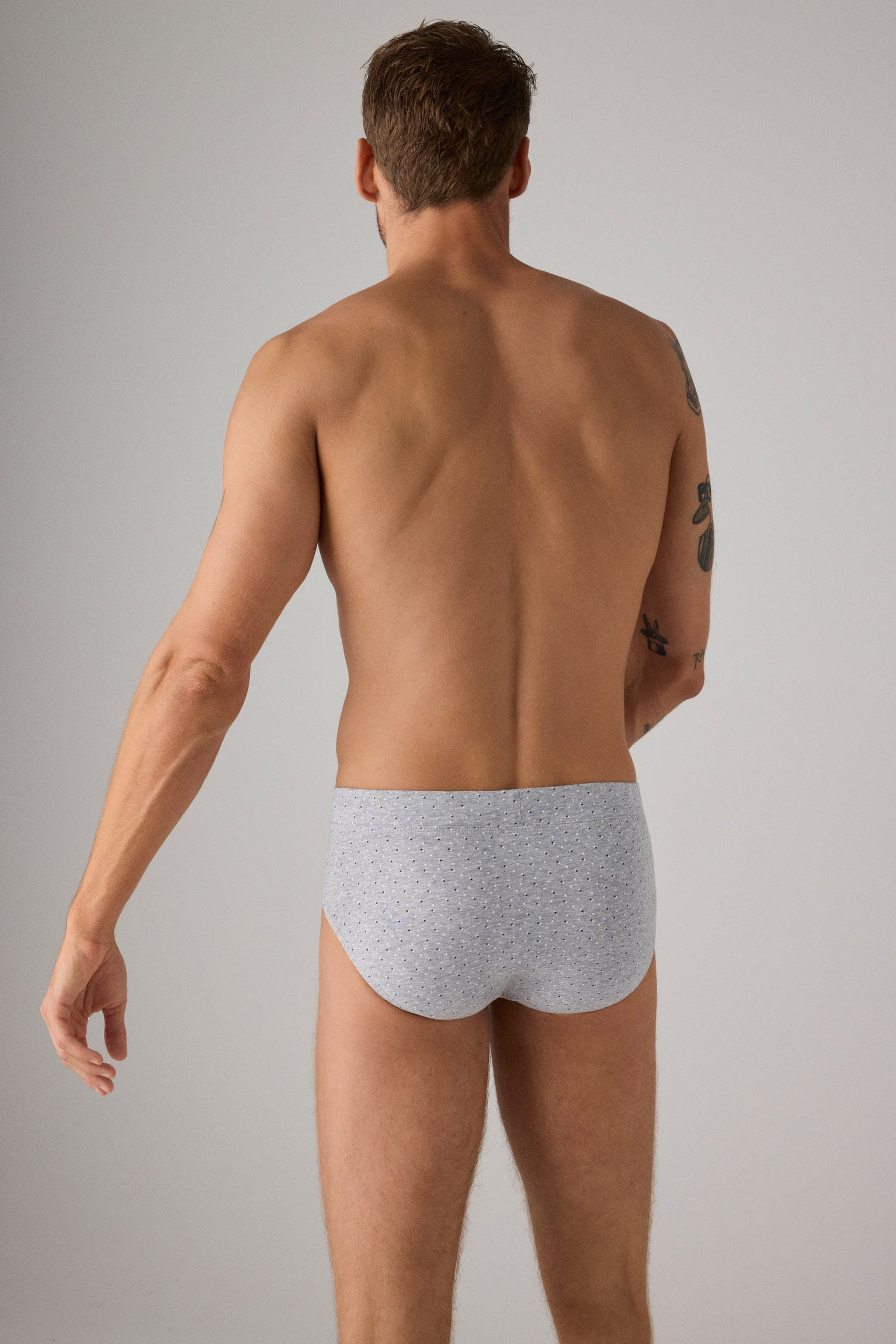 20374-9-slip-hombre-ysabel-mora- Gris