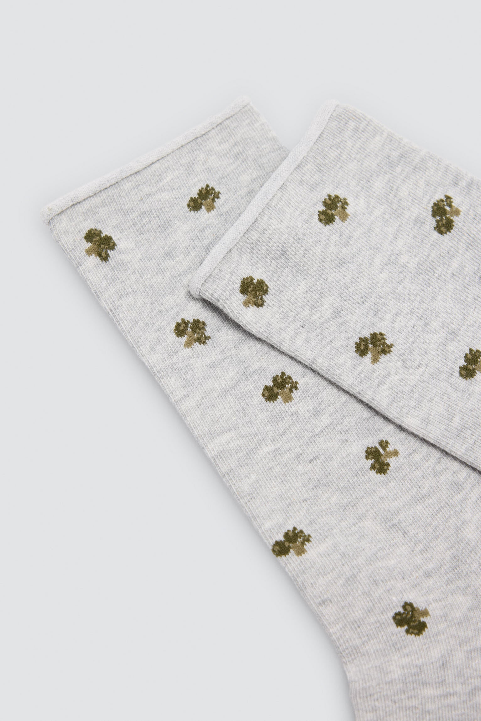 Lot de 4 chaussettes sans bord imprimé motifs naturels