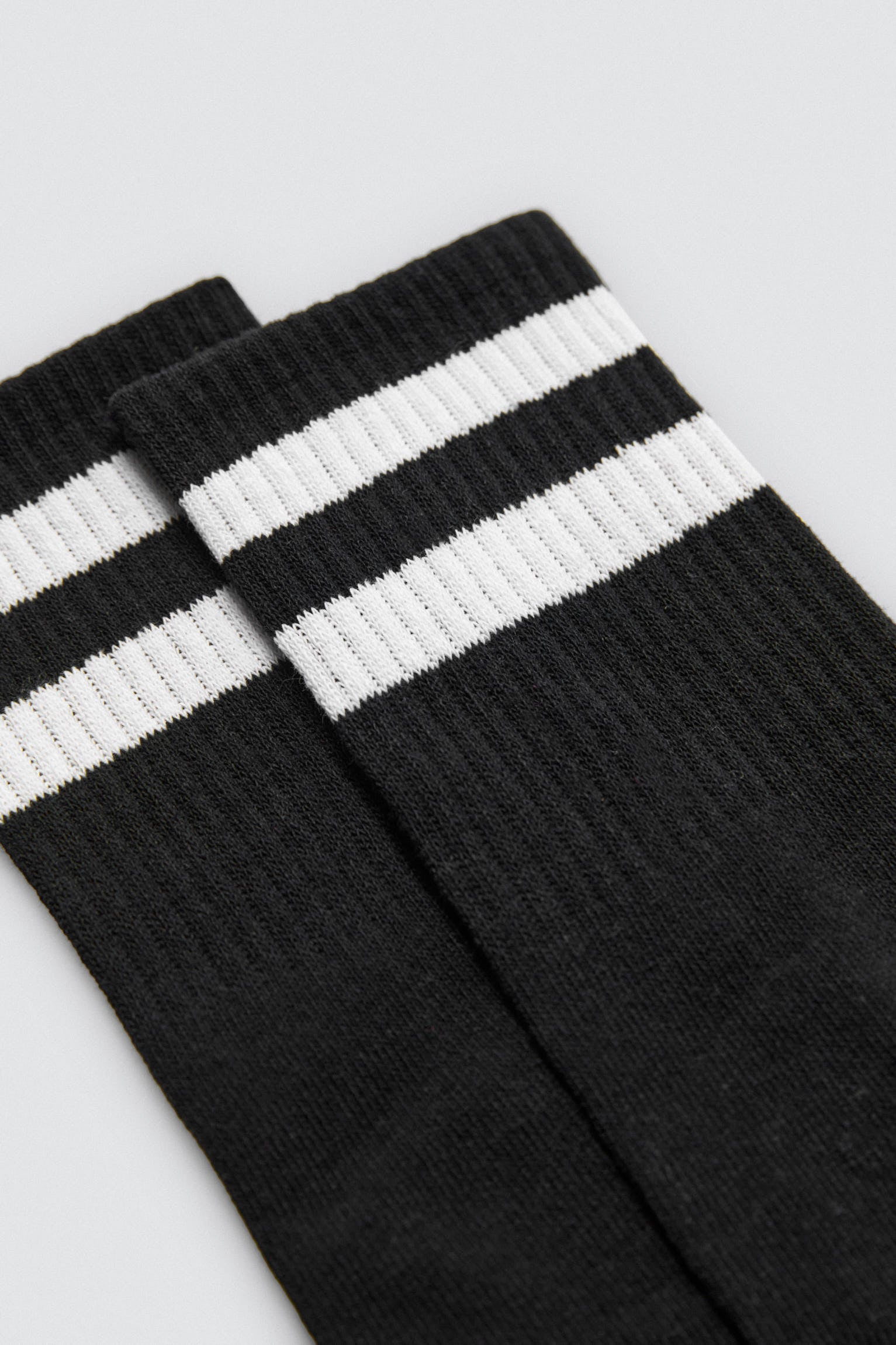 Lot de 3 chaussettes de sport avec revers rayés de couleur foncée