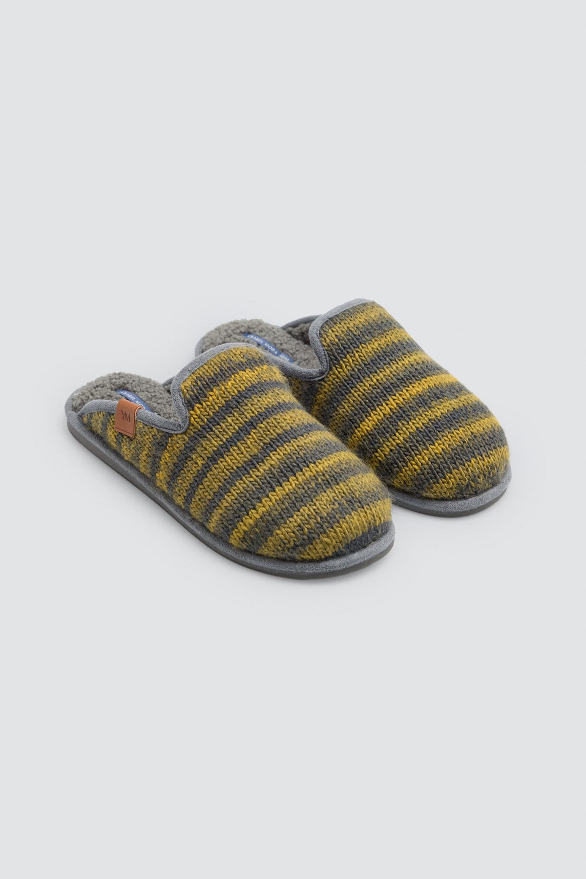 Zapatillas de casa tejido punto rayas contrastadas