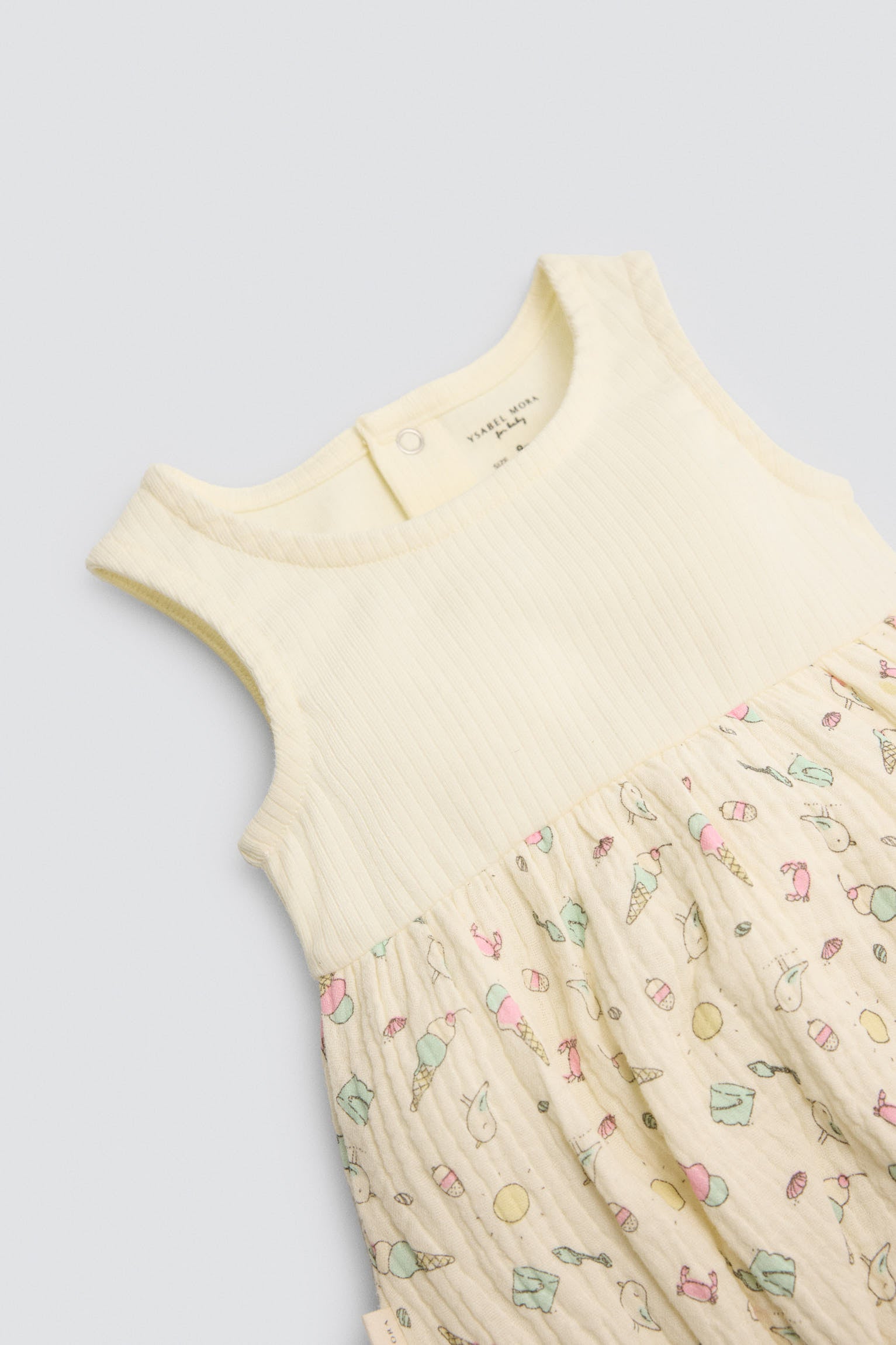 Conjunto ranita bebé sin mangas y gorrito estampado veraniego - Ysabel Mora