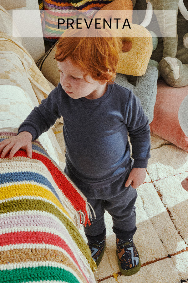 PRÉVENTE Ensemble bébé basique : sweat-shirt bleu marine et jogging