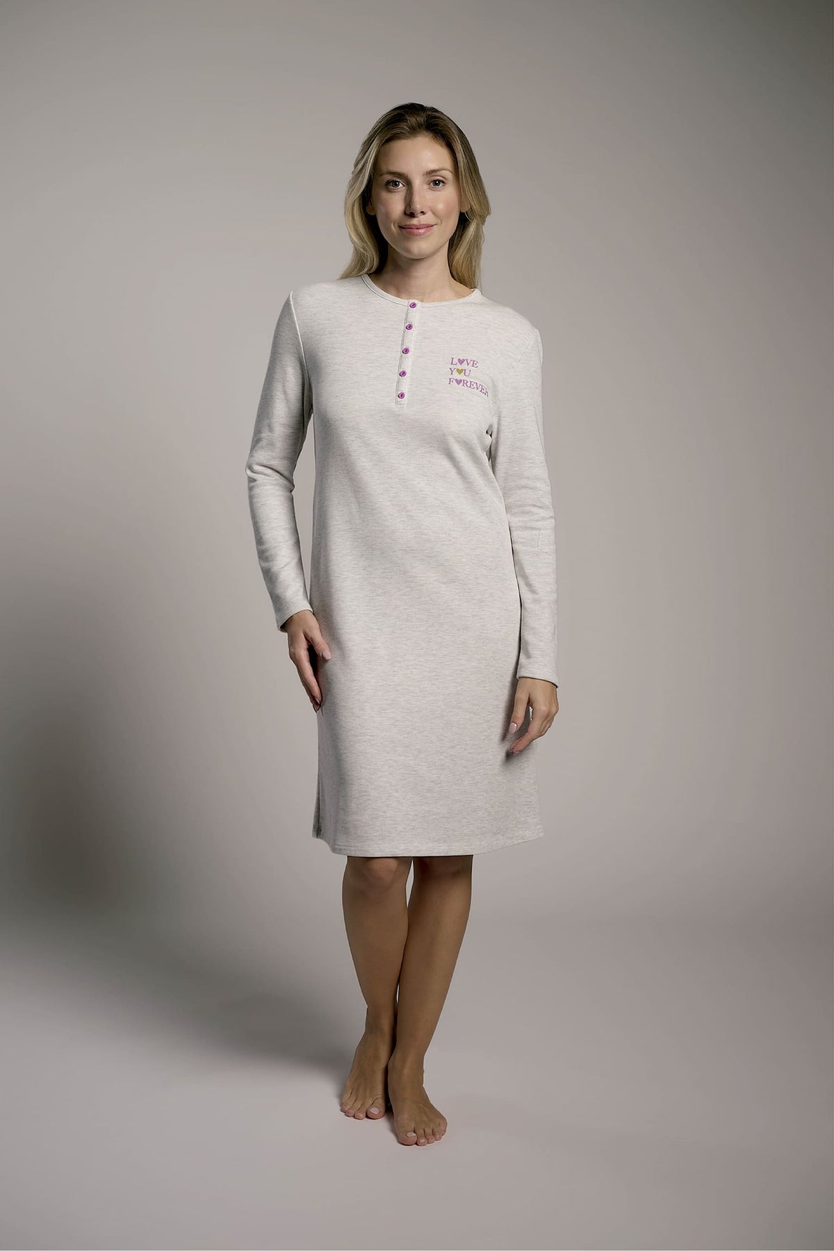 26223-camison-afelpado-mujer-liso-gris-claro