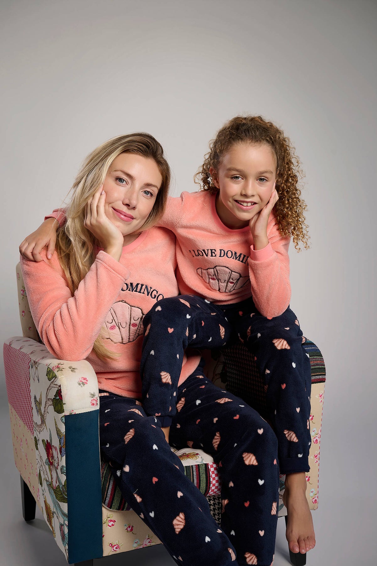 26236-pijama-largo-polar-coralina-mujer-mensaje-i-love-domingos