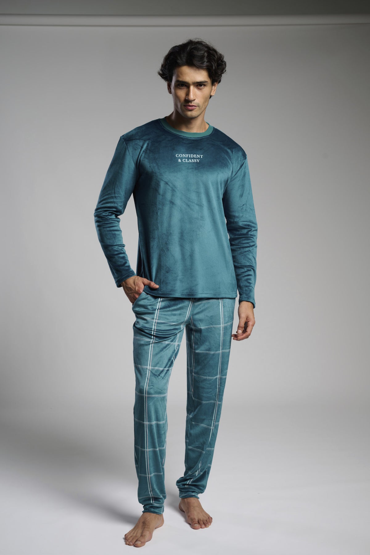 Pyjama long homme velours Confident & Classy à carreaux