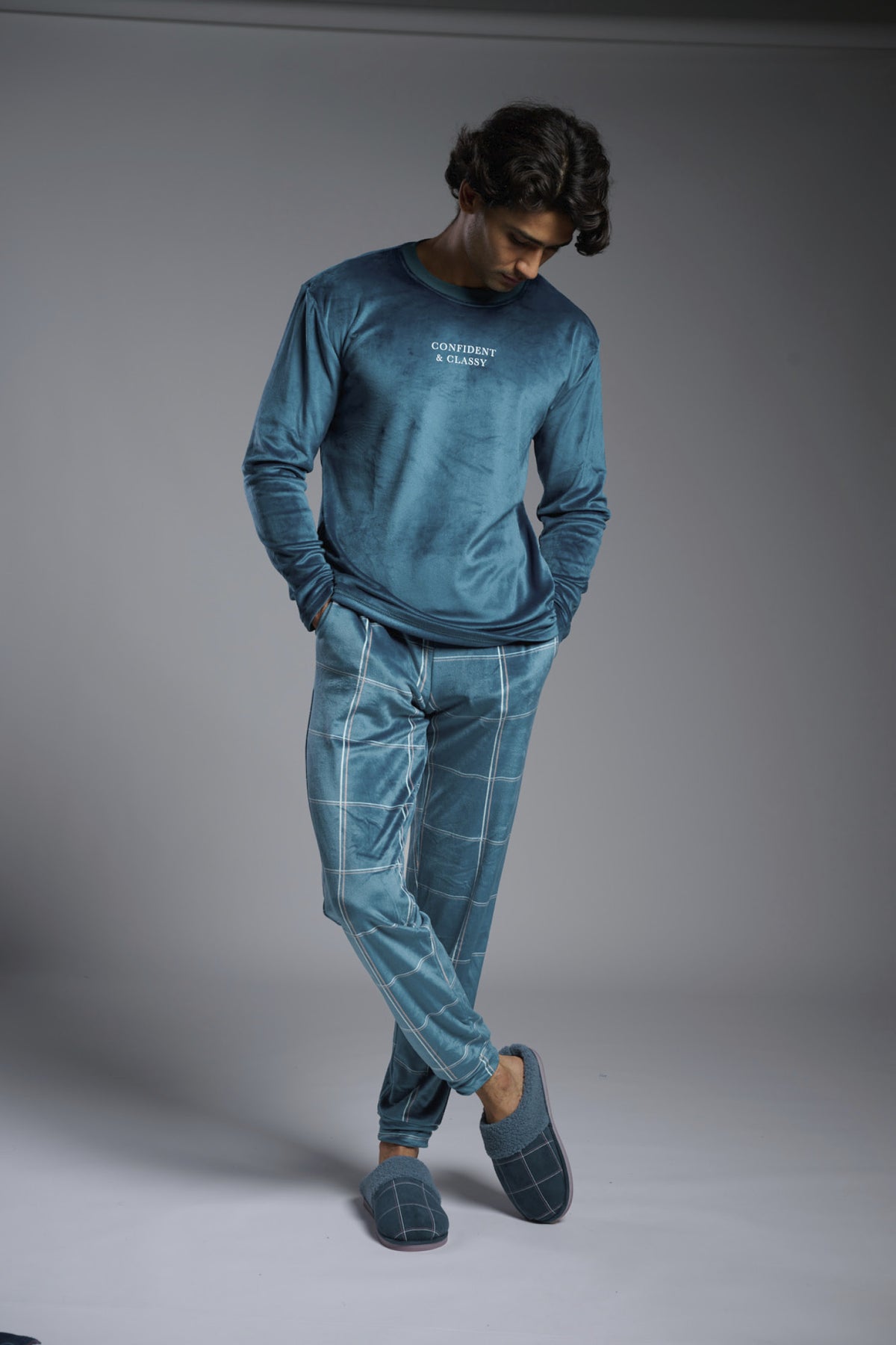 Pyjama long homme velours Confident & Classy à carreaux
