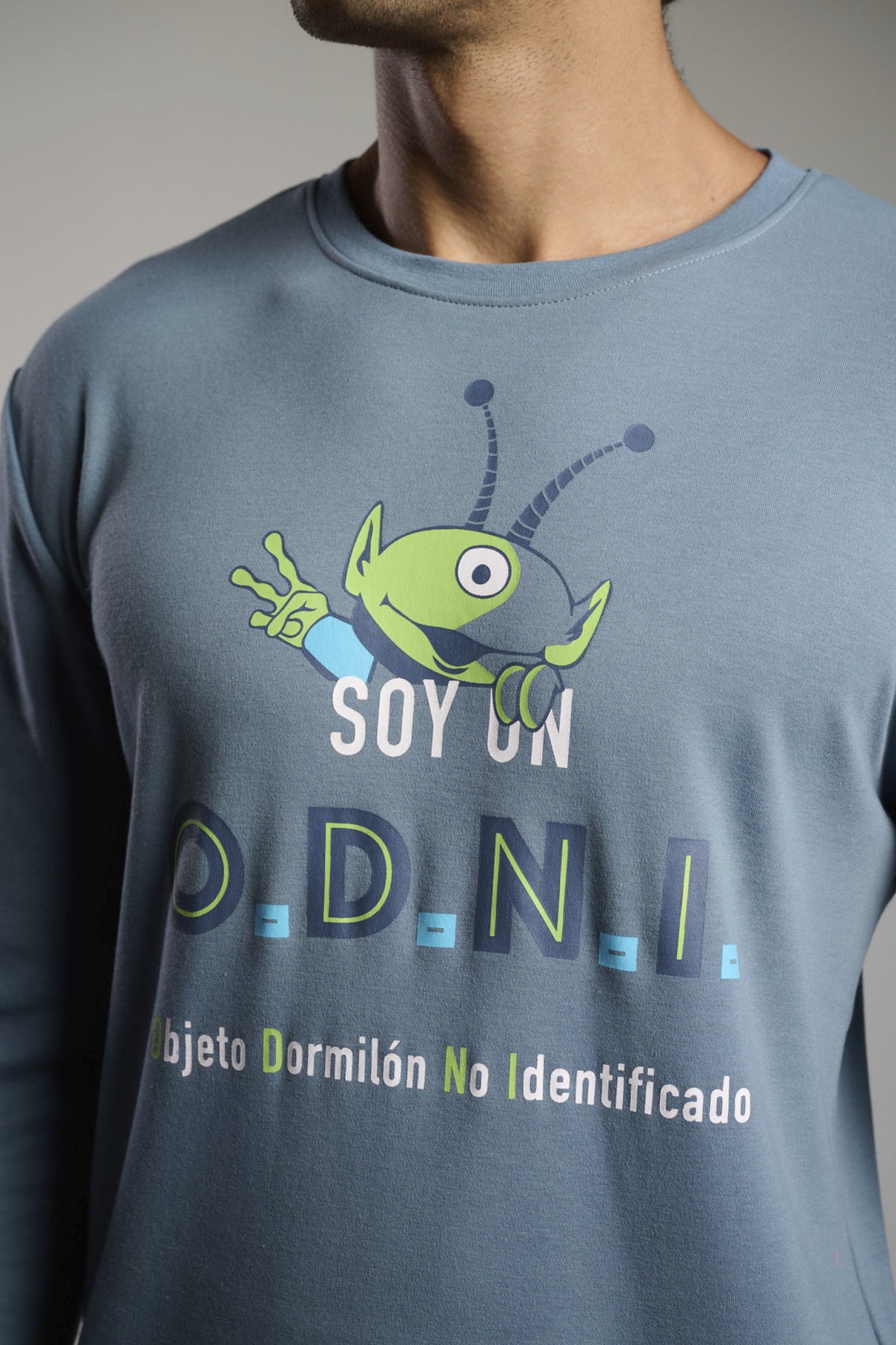 Pyjama long homme molletonné imprimé extraterrestre ODNI