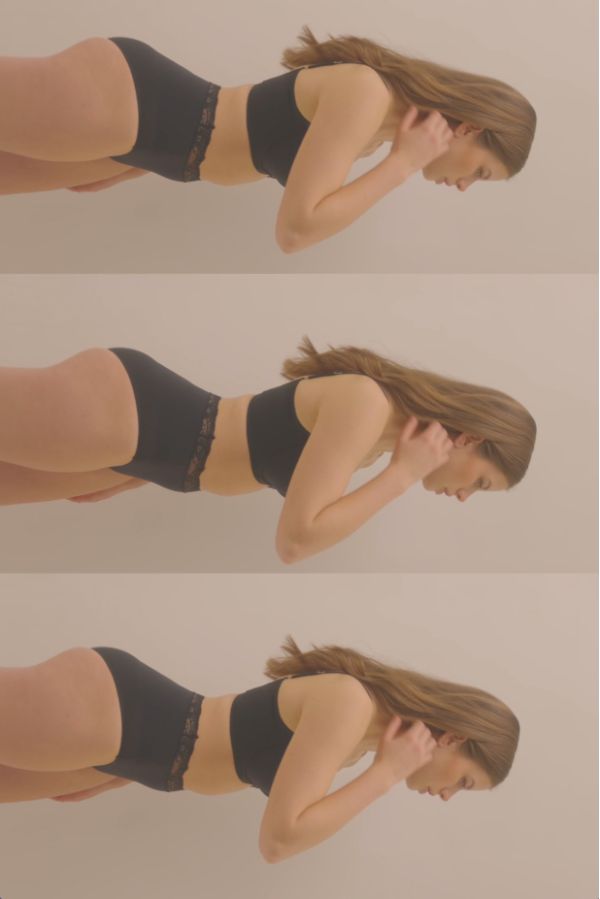 Culotte gainante noire avec détails en dentelle