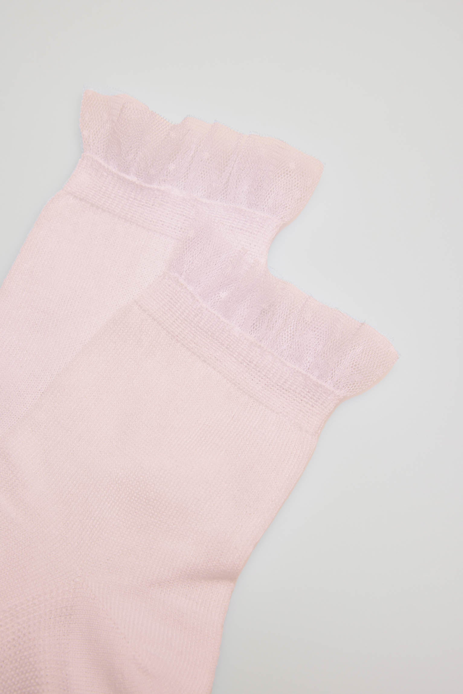 Chaussettes de cérémonie manchette enfant détails roses