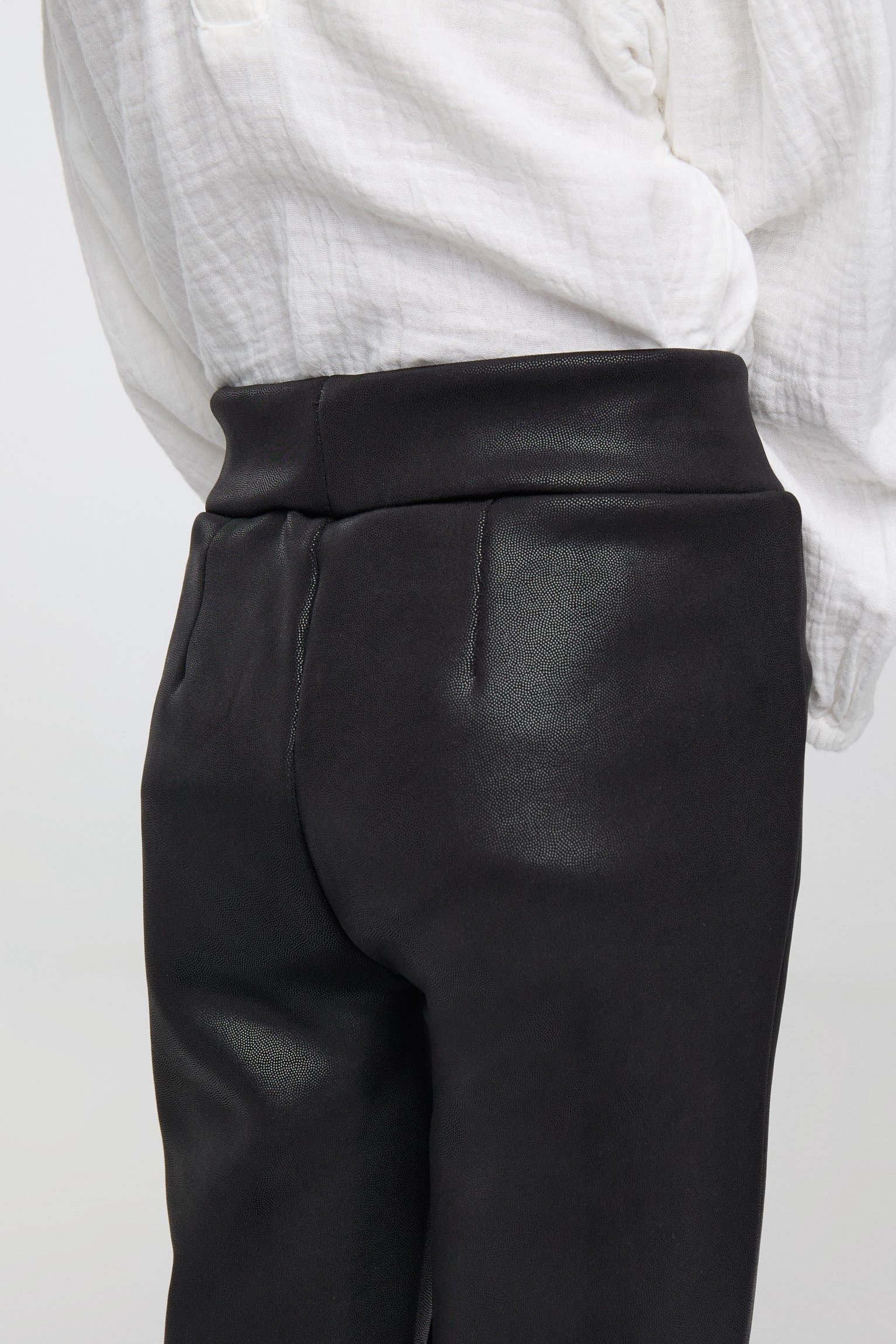 THERMIQUE Pantalon fille noir effet cuir évasé et molletonné