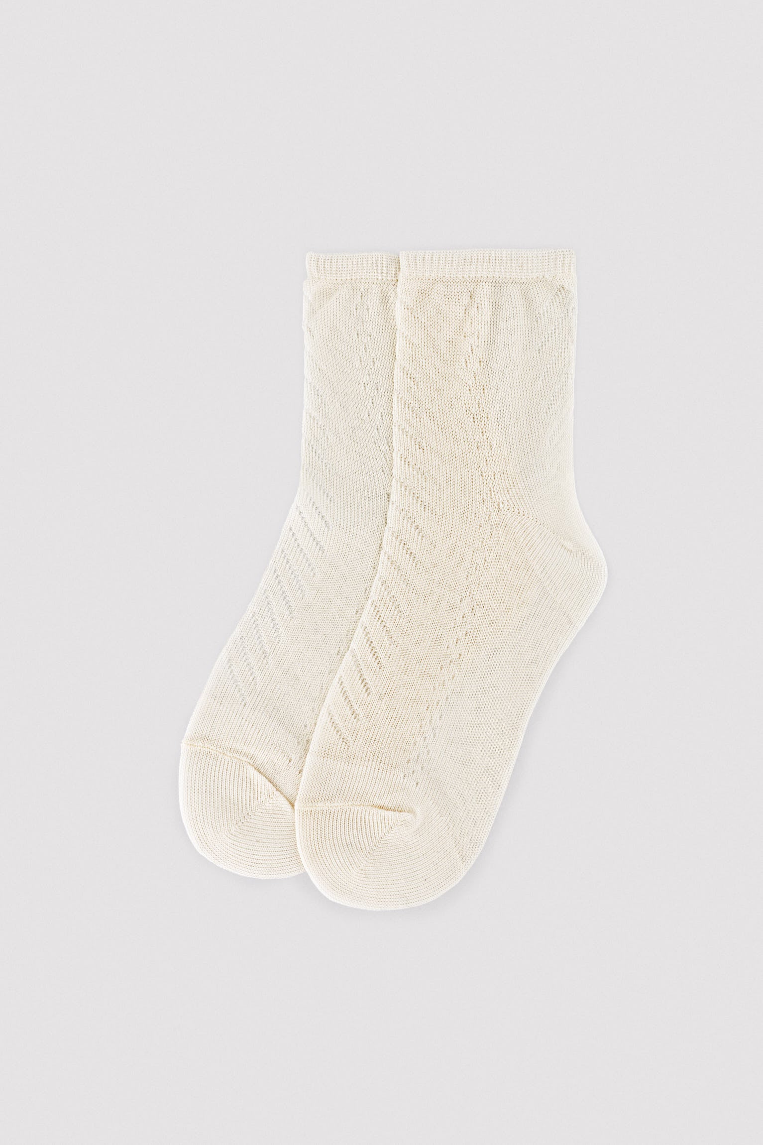 chaussettes ajourées ivoire pour enfants