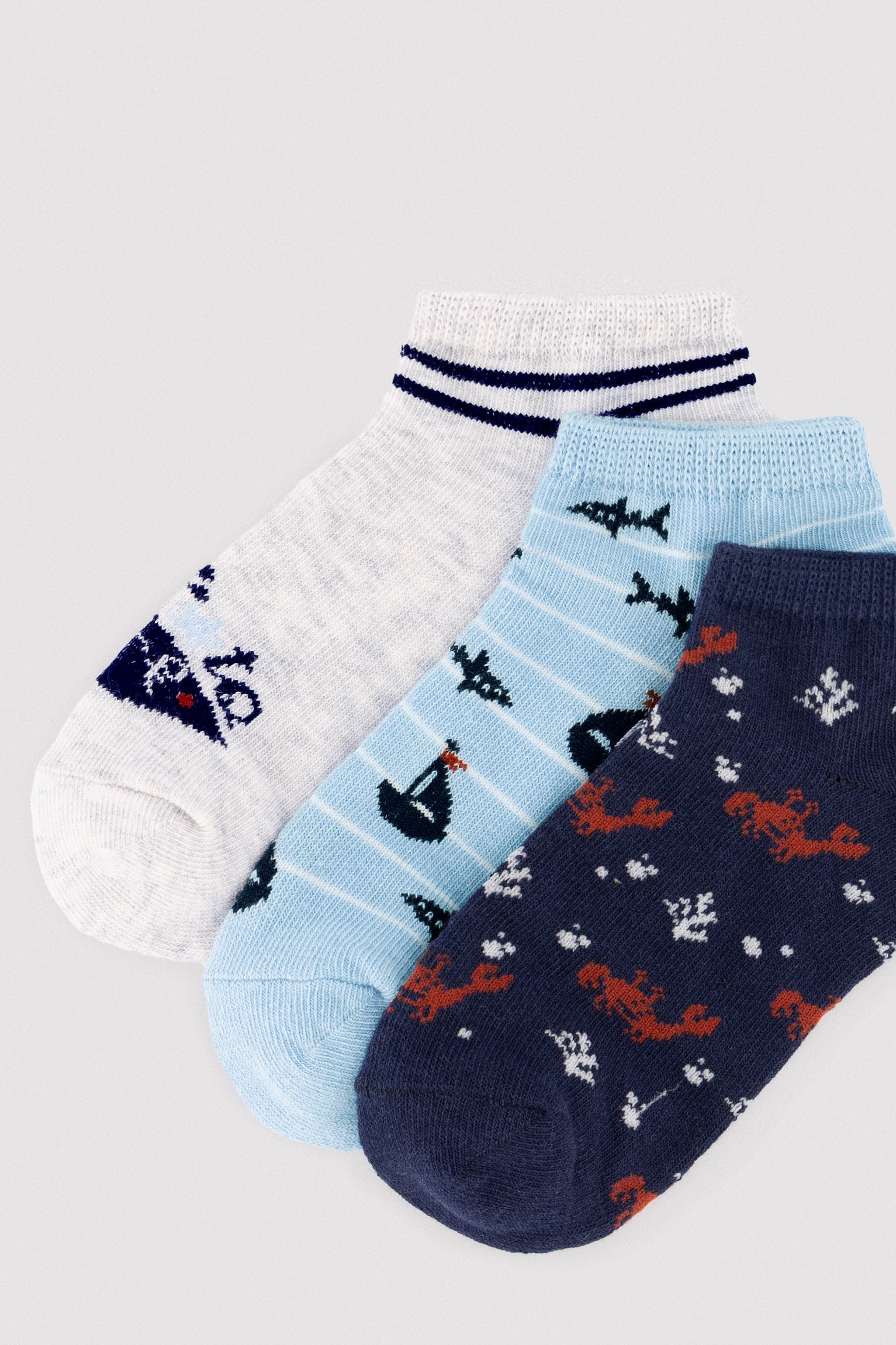 Lot de 3 chaussettes imprimées pour enfants. Apprenez à être sûr.