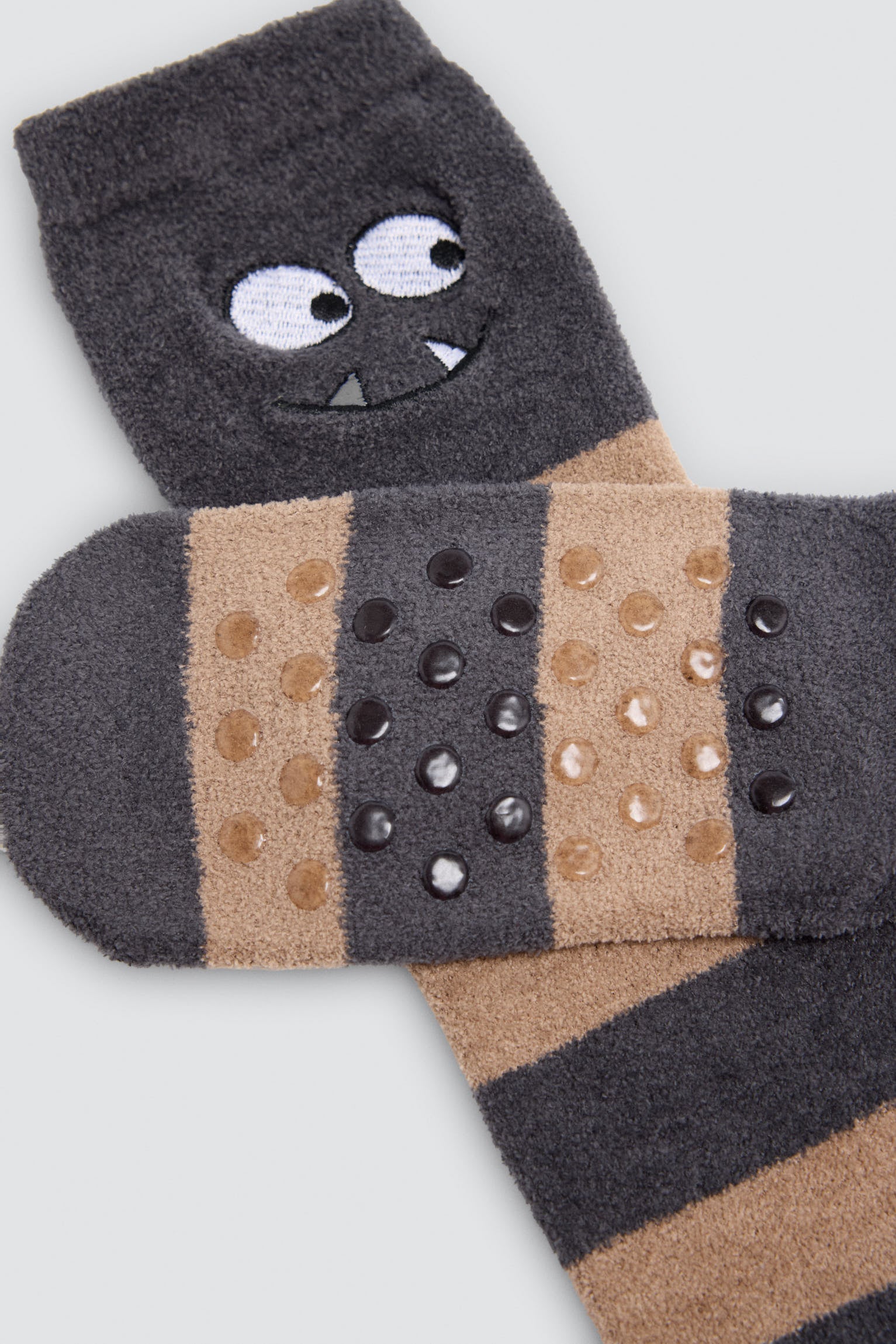 Lot de 3 chaussettes antidérapantes garçon rayées monstres