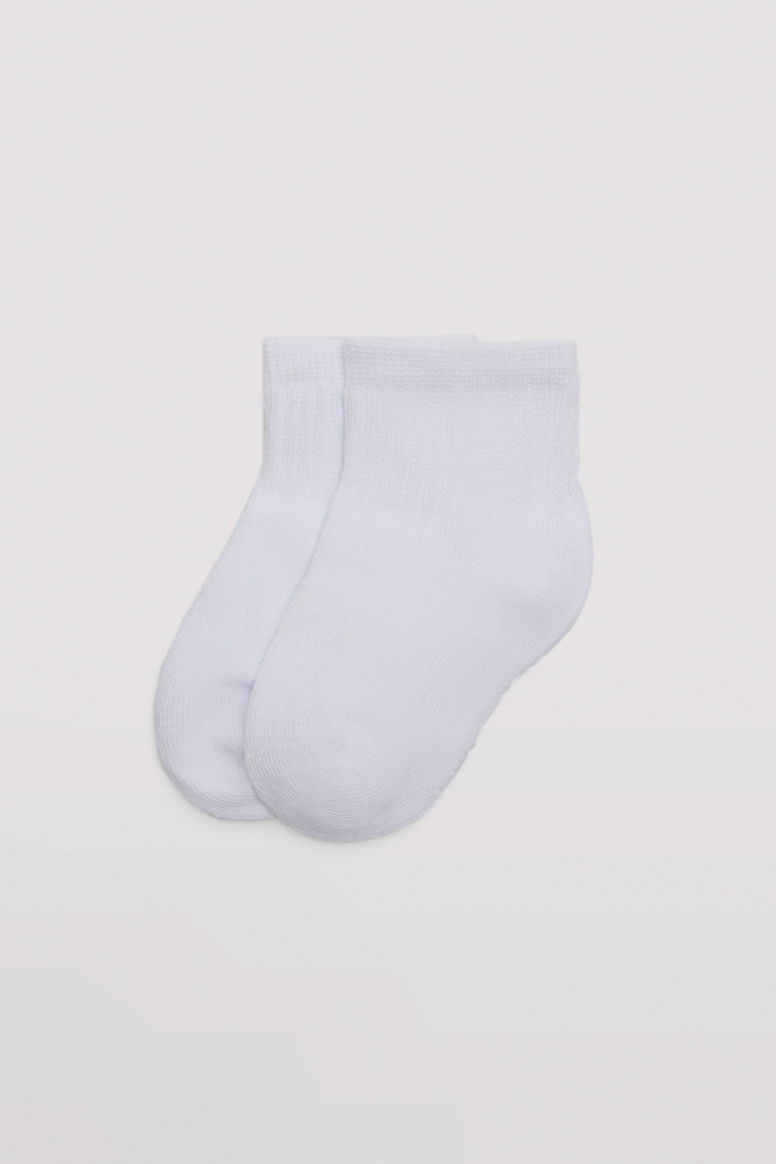 Pack de 3 chaussettes bébé respirantes aux couleurs style sport