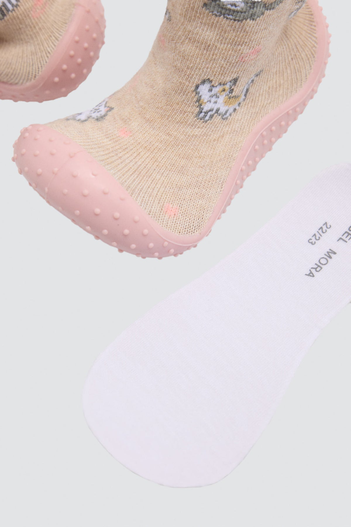 Chaussettes-chaussons bébé fille imprimé chatons