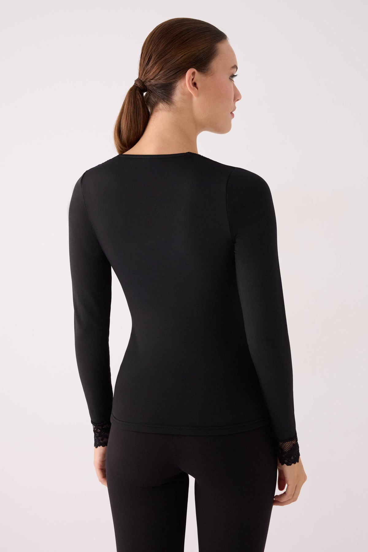 T-shirt THERMAL pour femme, manches longues, col carré, avec dentelle noire