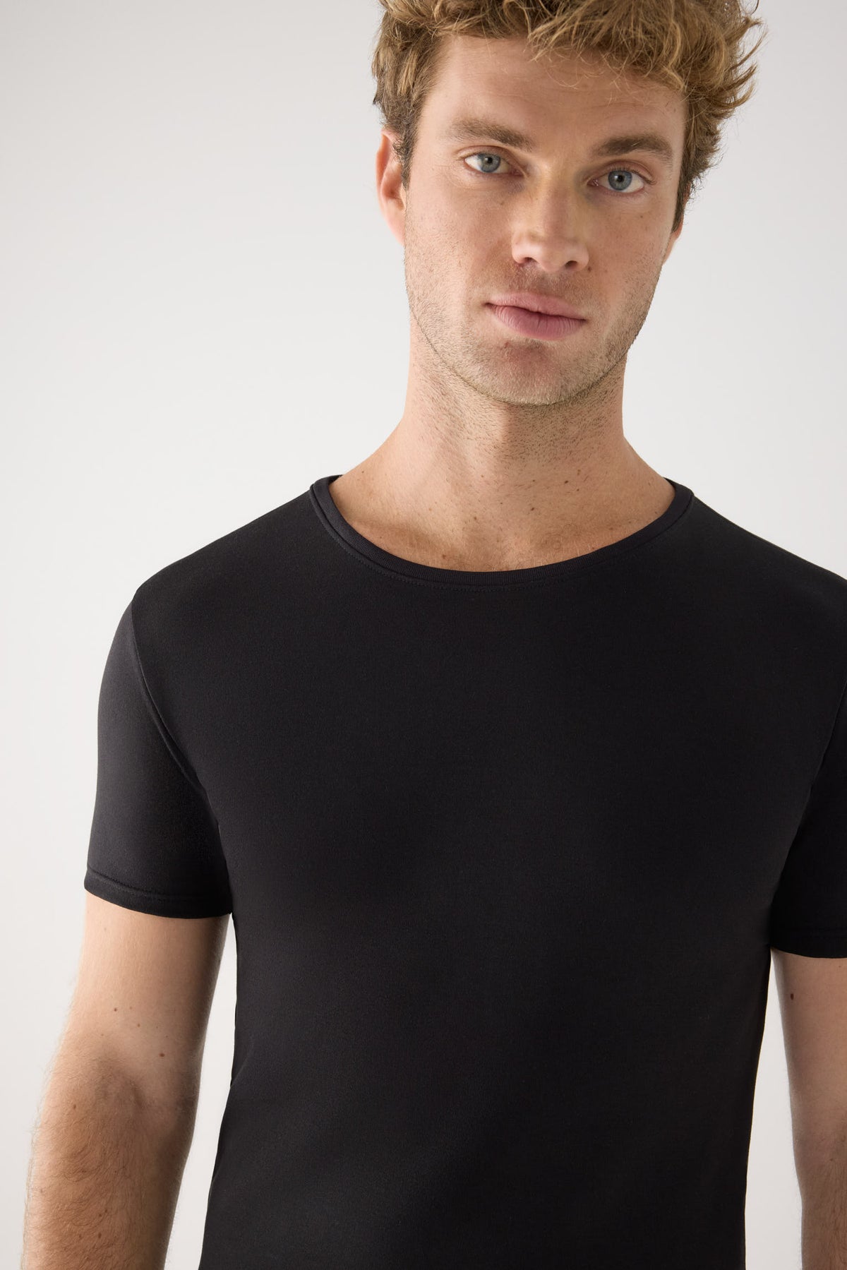 T-shirt thermique léger à manches courtes pour homme, en coton noir