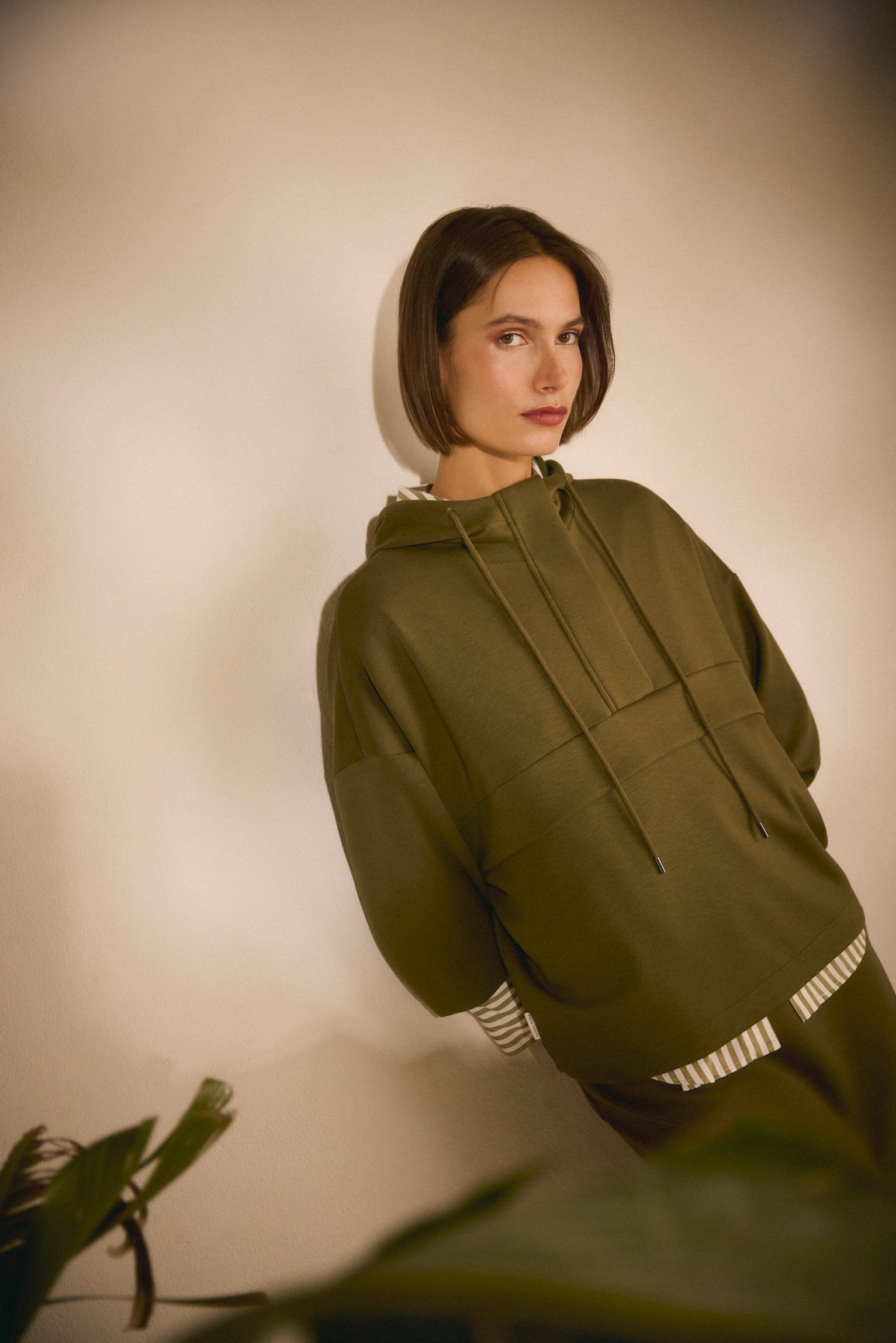 Look confortable avec un pantalon cargo vert olive @teresamora6