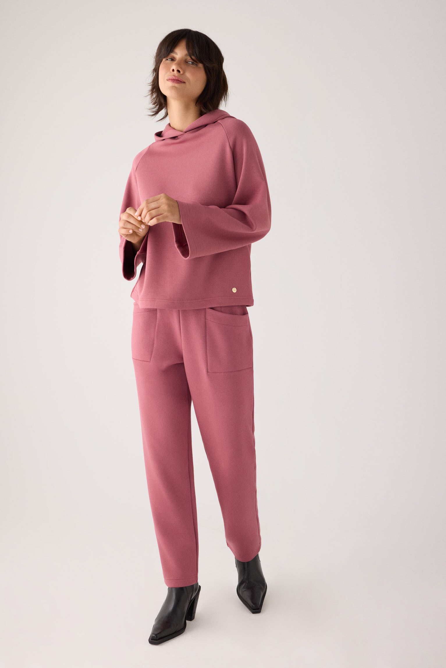 70740-nocturne-rose-sudadera-afelpada-capucha-manga-raglan-rosa