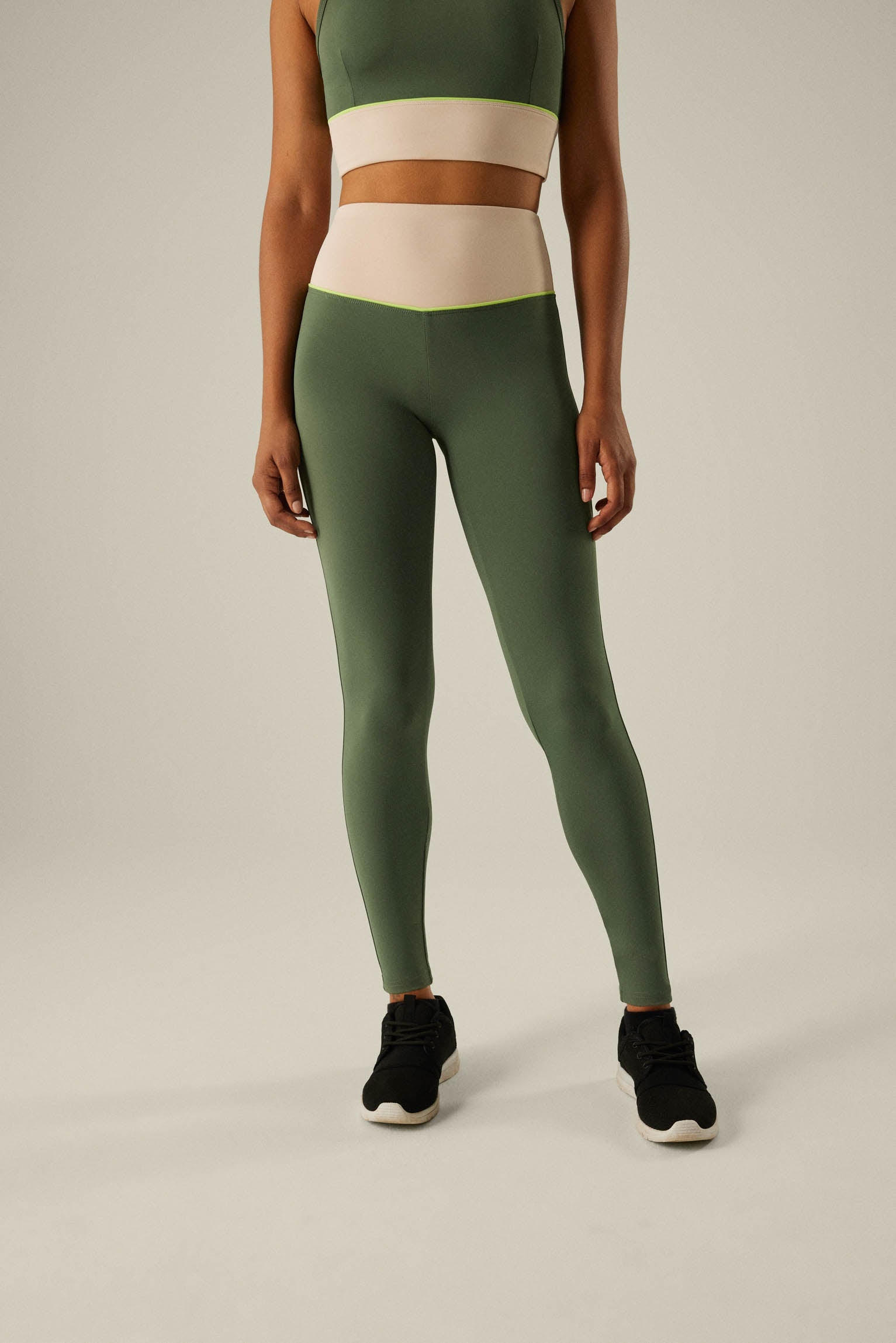 70876-9-ropa-deportiva-legging-mujer-ysabel-mora - Verde