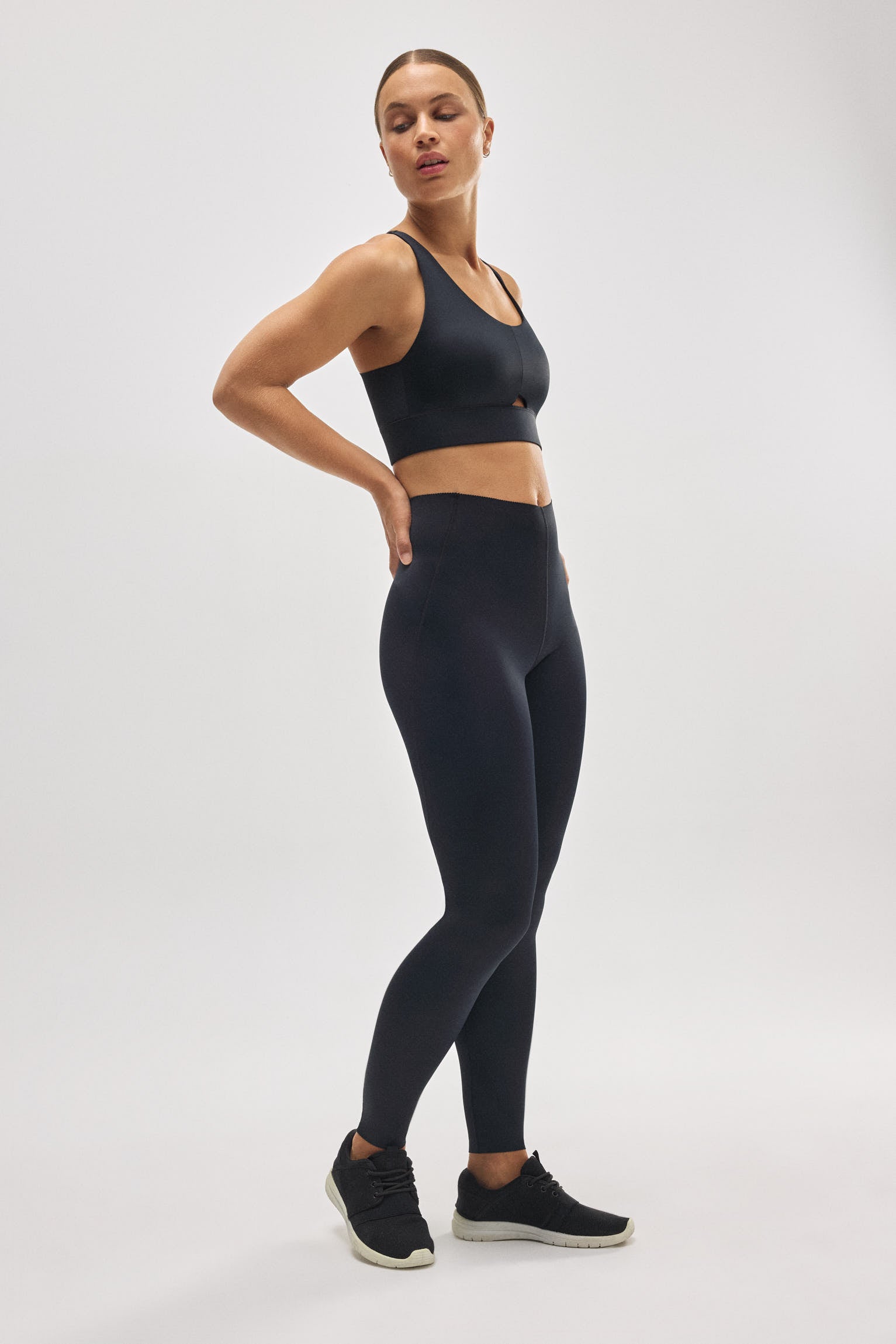 Legging de sport long et compressif noir à ventre plat