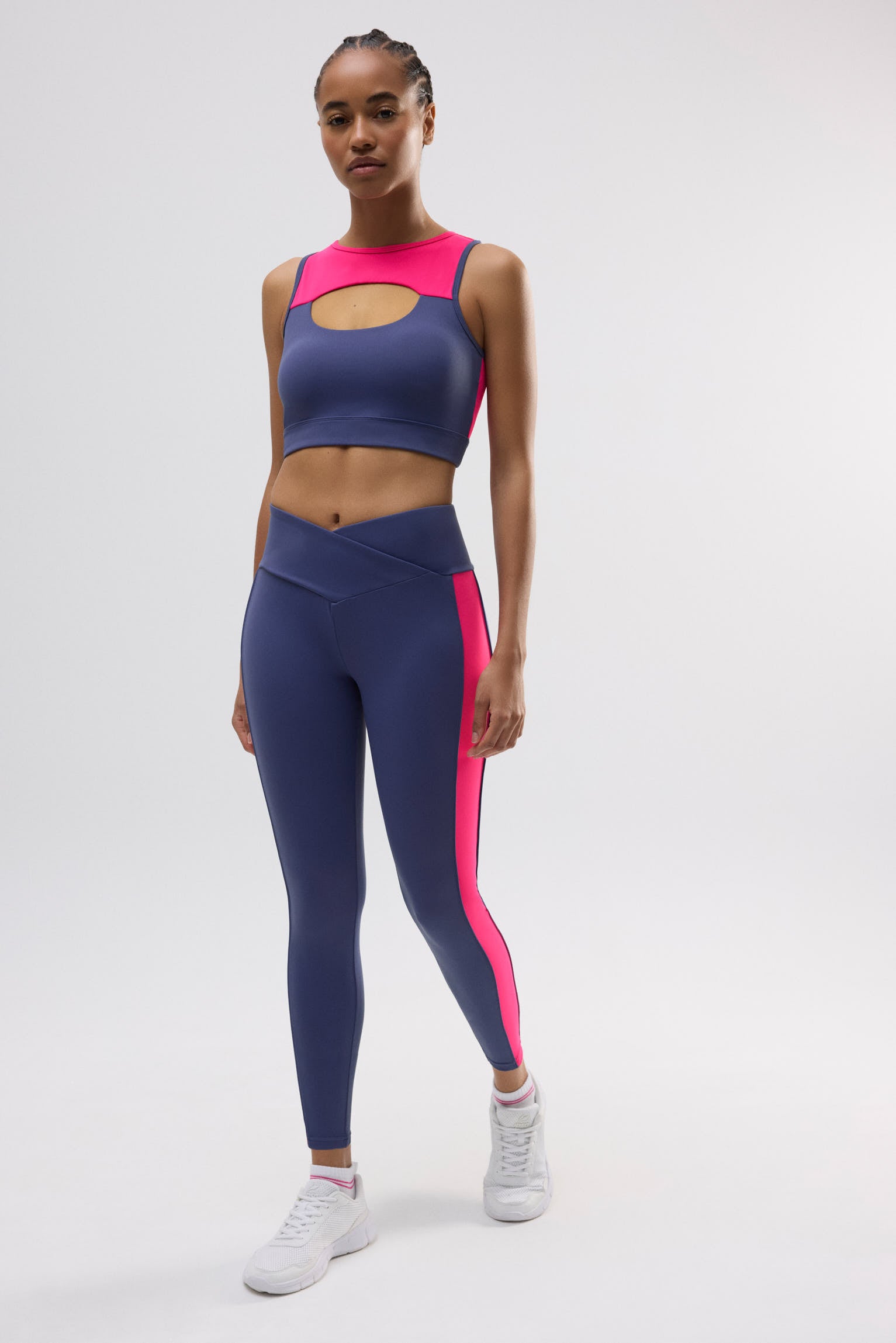 70909-2-leggings-largos-color-block-deporte-ysabel-mora-marino