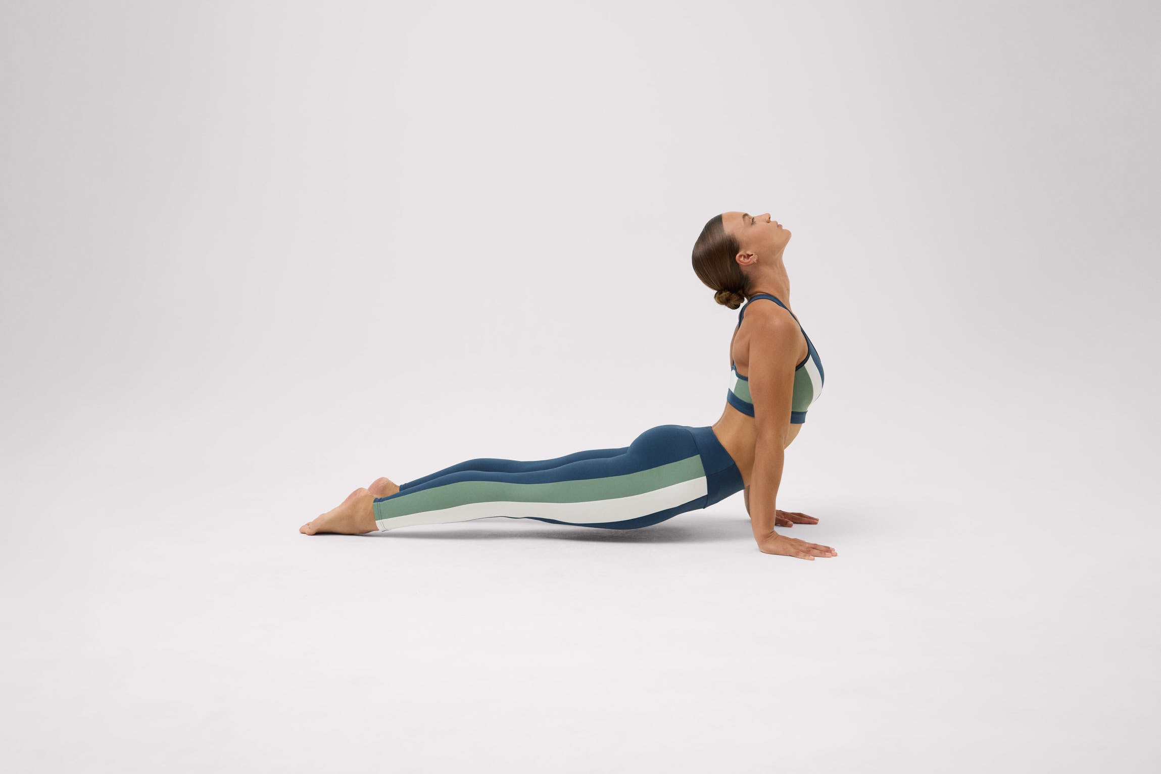 Ensemble de sport bleu color block