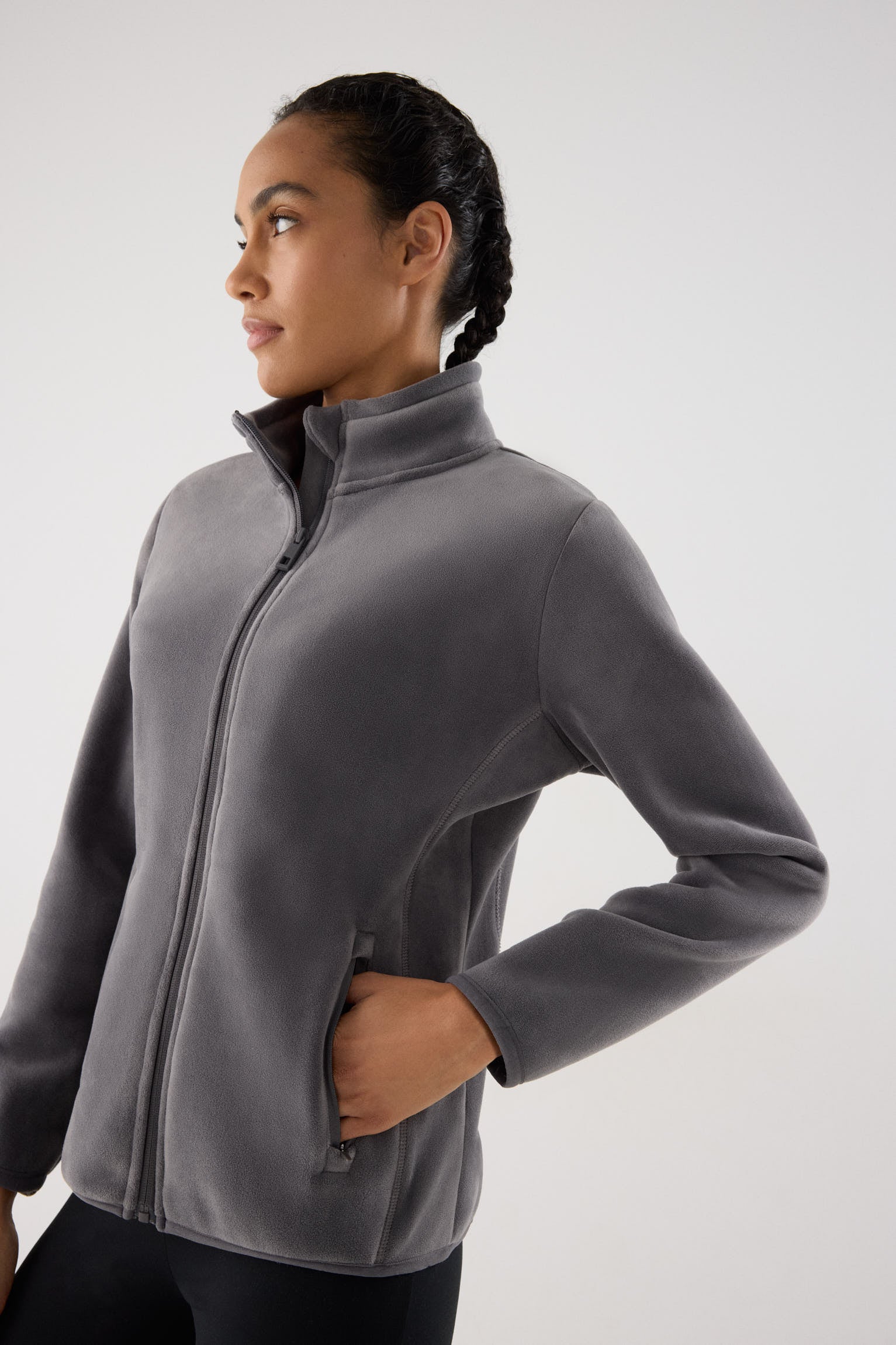 chaqueta deportiva térmica termicos vista lateral del conjunto fitness calidad ultra termicos tejido elástico