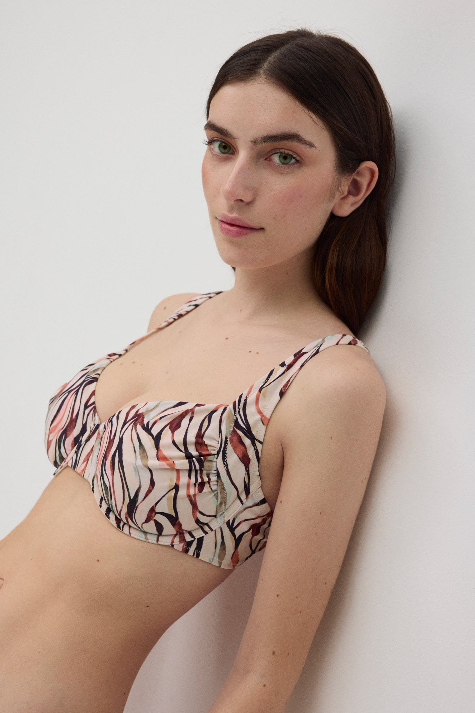 82973-3-top-aro-reductor-bikini-mujer-ysabel-mora-multicolor