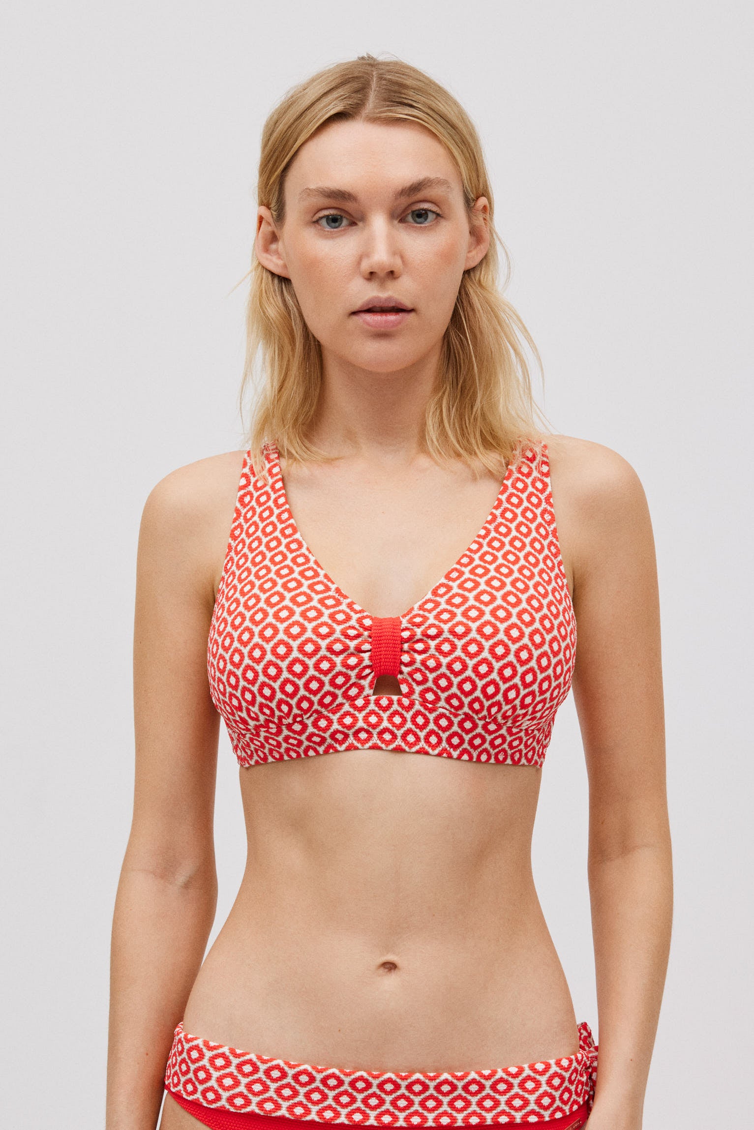 83079-1-top-triangulo-bikini-estampado-mujer-ysabel-mora-coral