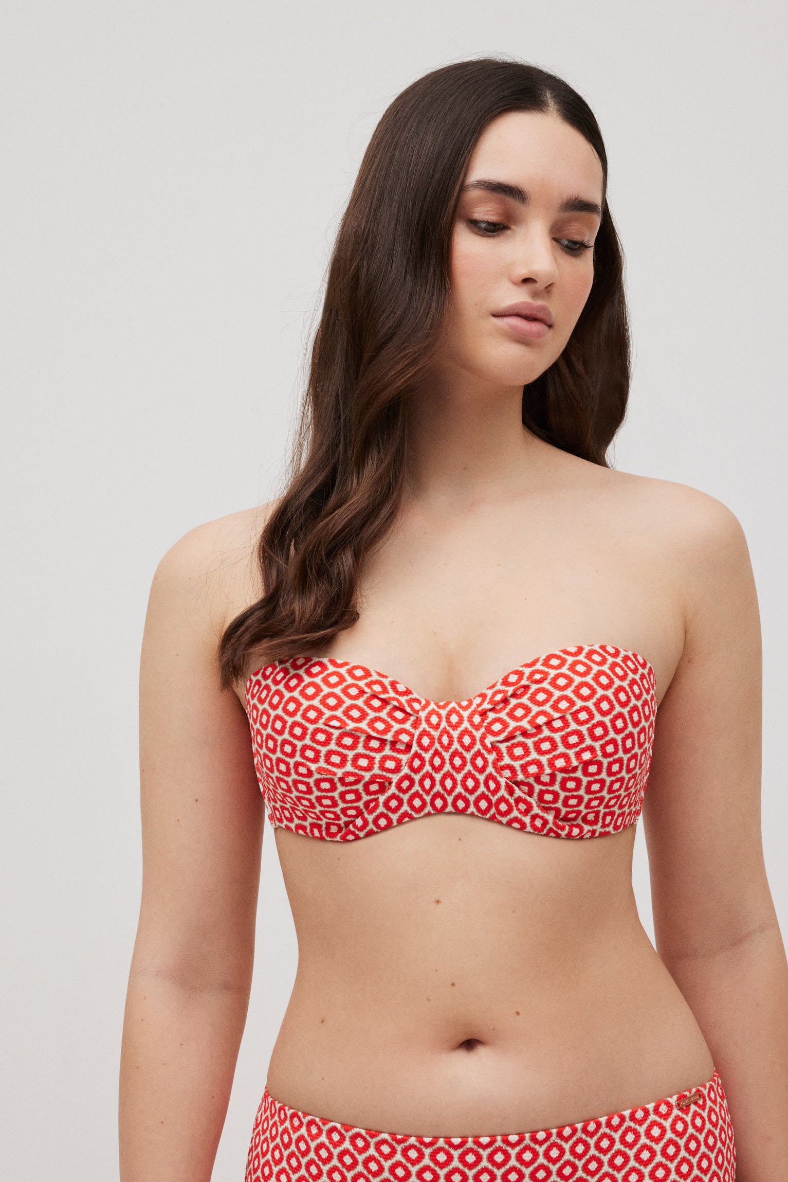 83081-1-top-bandeau-bikini-estampado-mujer-ysabel-mora-coral