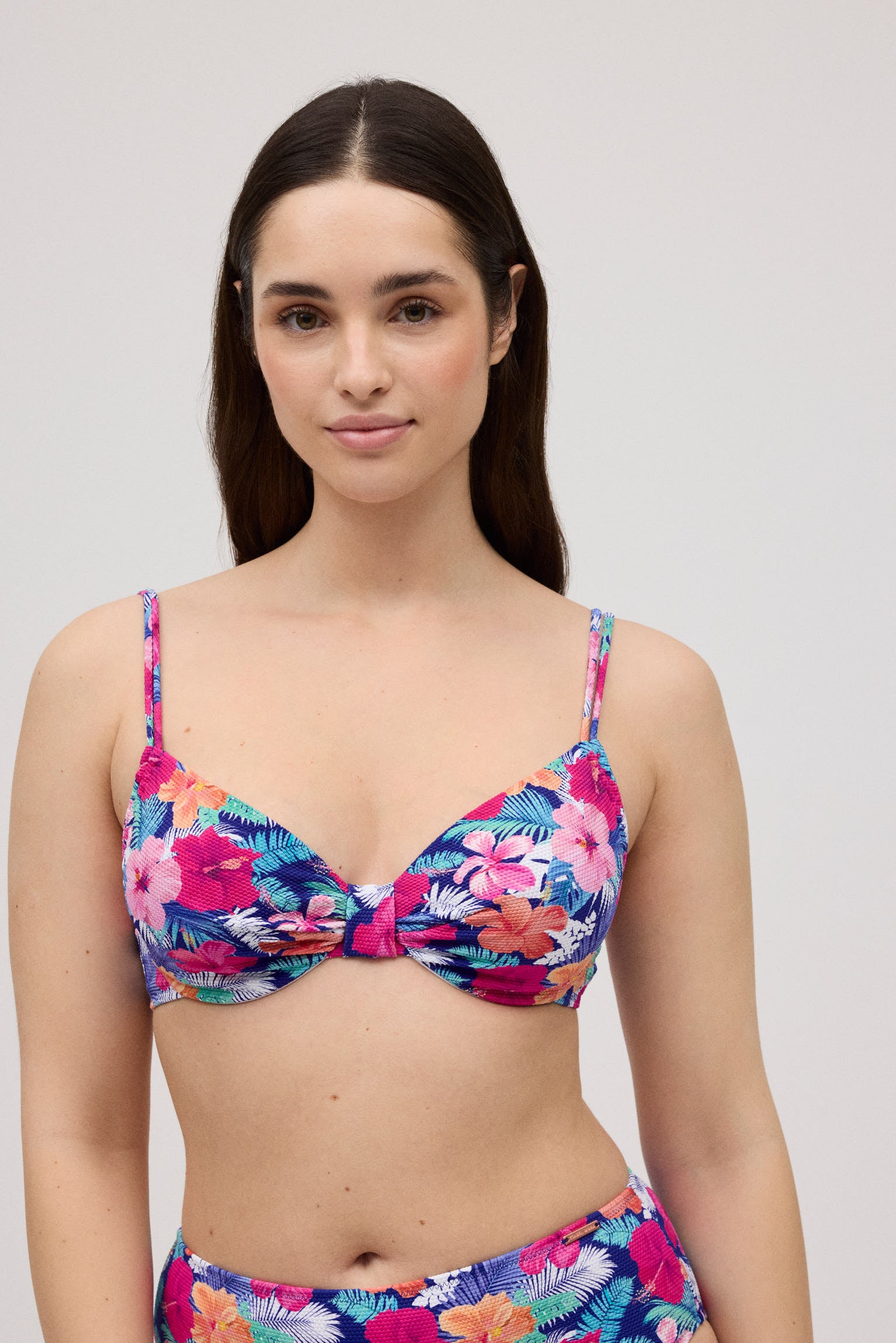 83122-1-top-reductor-bikini-mujer-ysabel-mora-multicolor