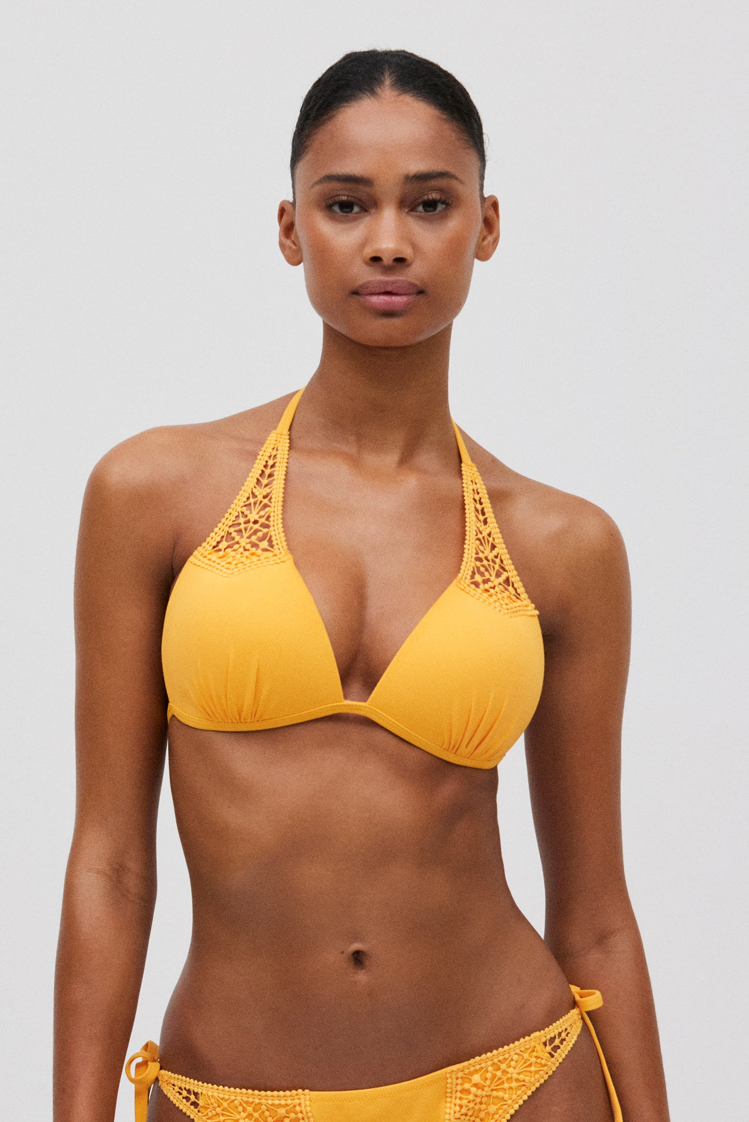 83131-5-top-bikini-triangulo-push-up-anudado-mujer-ysabel-mora-amarillo