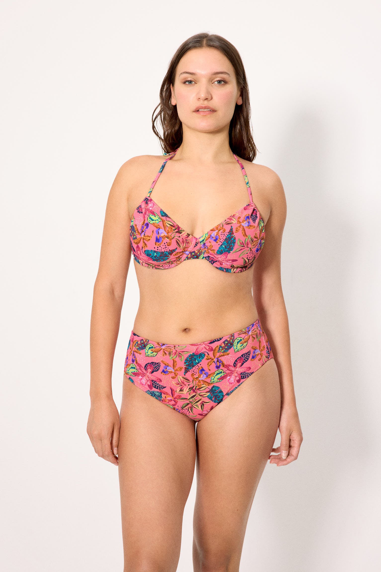 Ensemble bikini minimiseur avec culotte taille haute en piqué imprimé tropical, bonnet D
