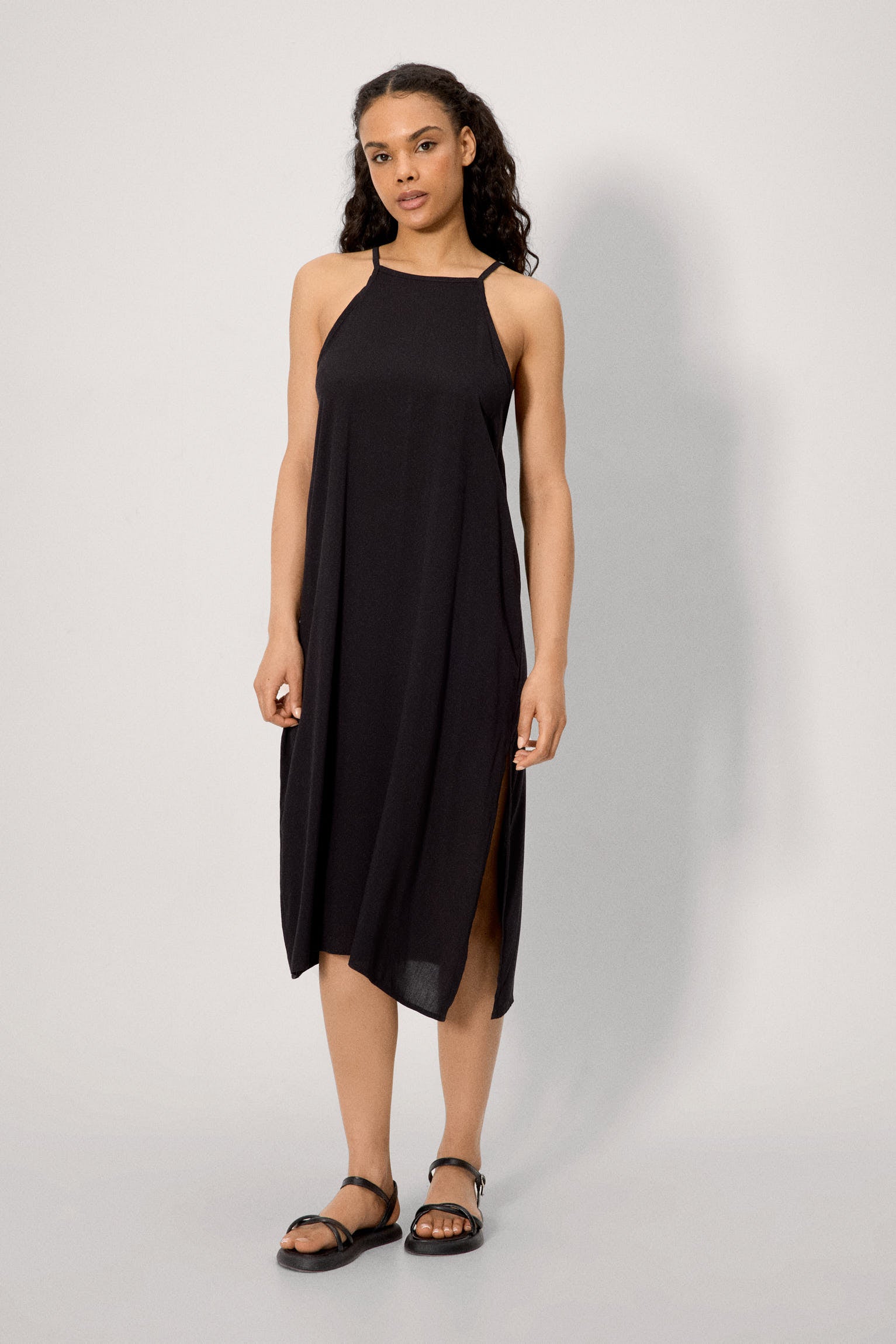 86280-vestido-mujer-verano-largo-tirantes-regulables-negro