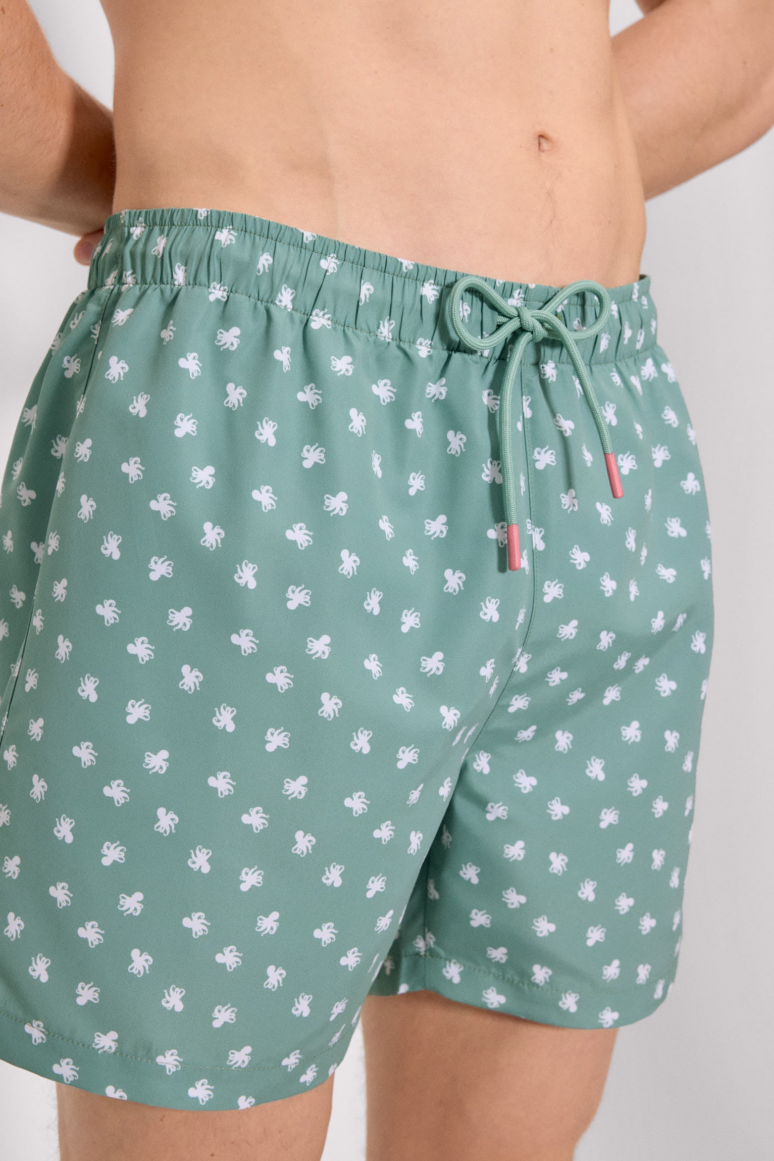 Bañador medio estampado pulpos verde - Ysabel Mora