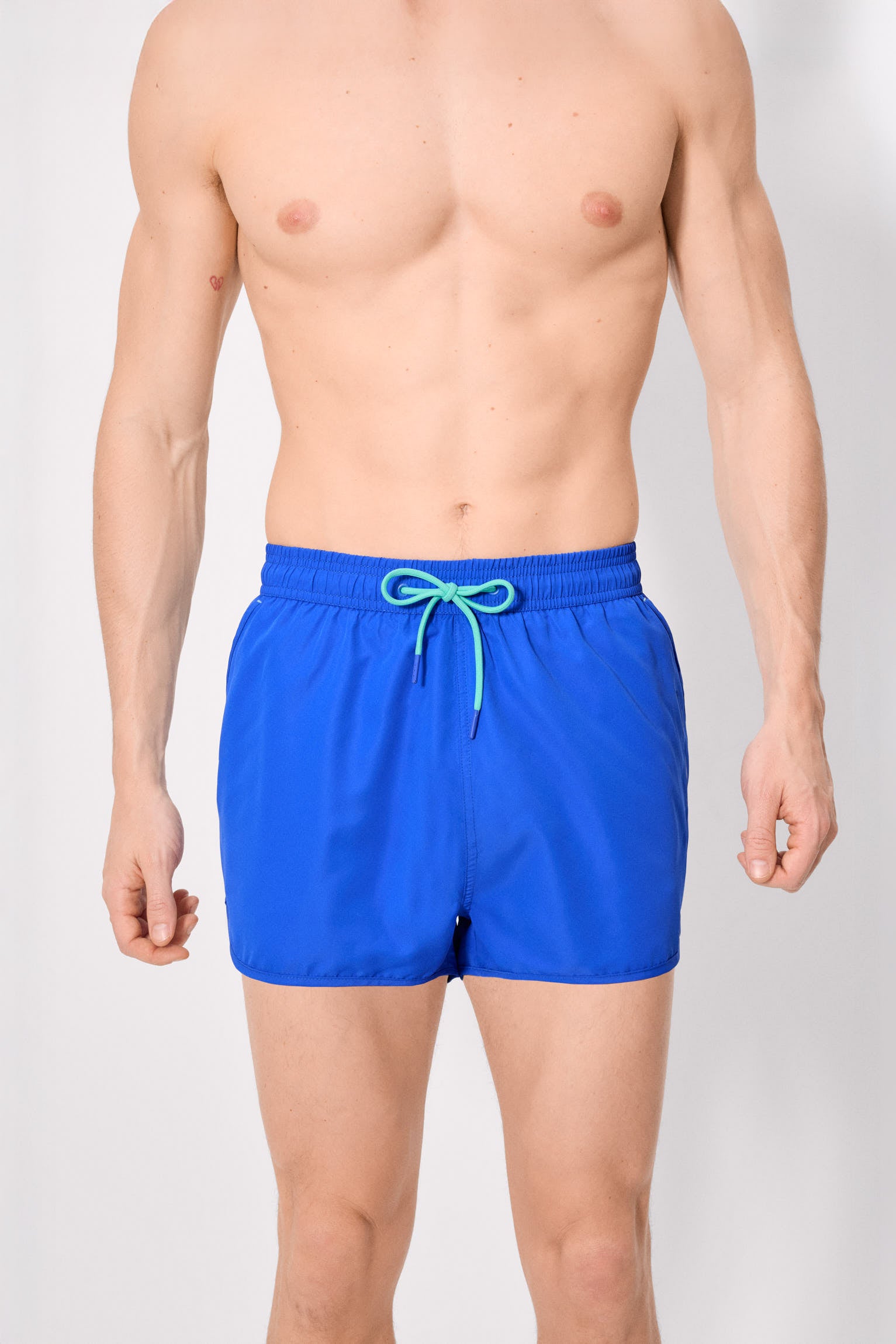 maillot de bain bleu basique