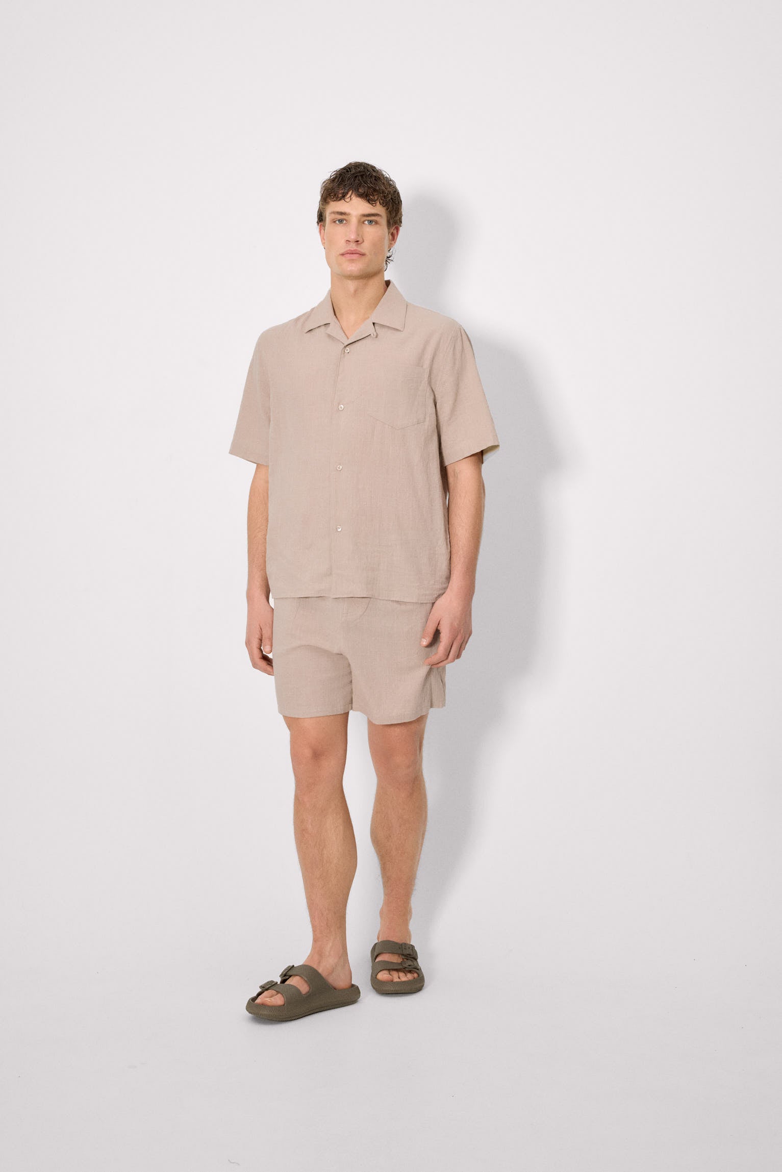 Chanclas hebillas verde caqui - Ysabel Mora