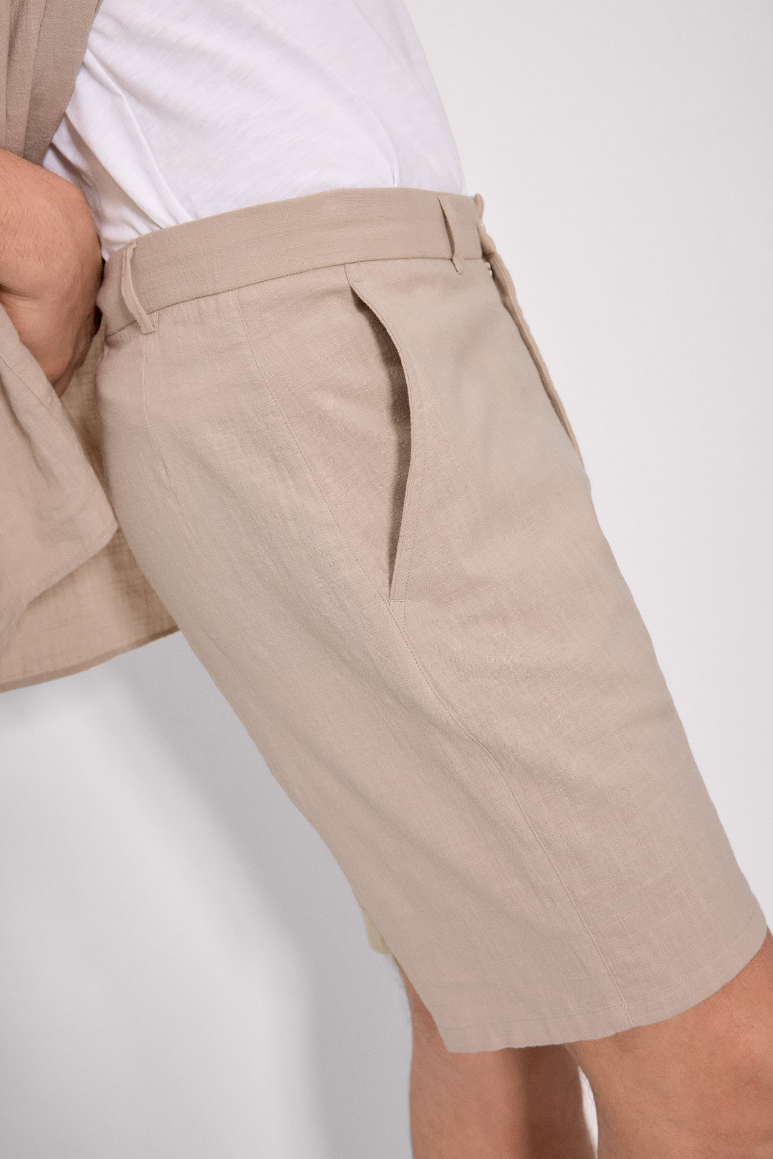 Pantalón corto efecto lino topo - Ysabel Mora