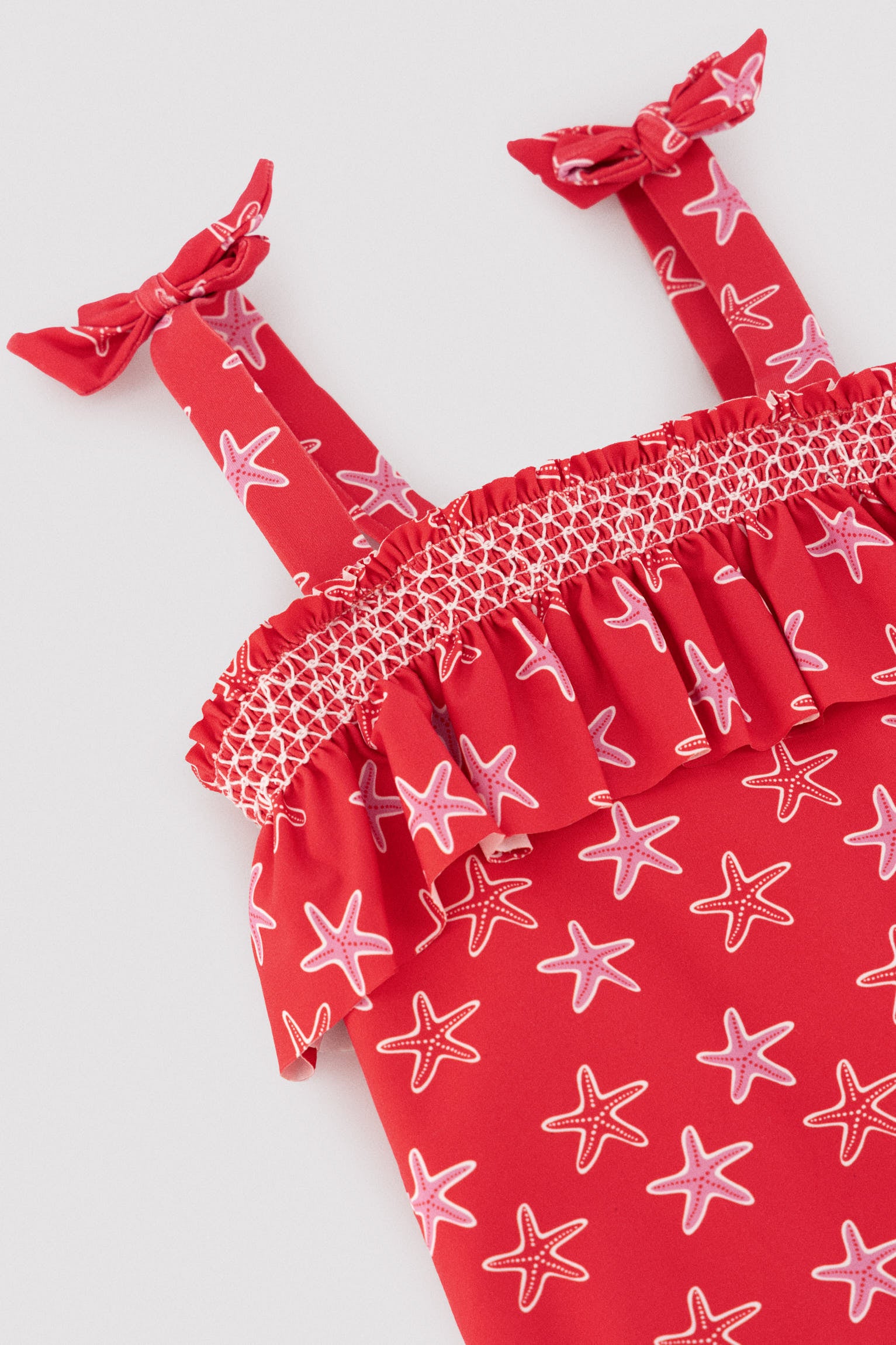 Maillot de bain pour fille avec détails à volants imprimés d'étoiles de mer